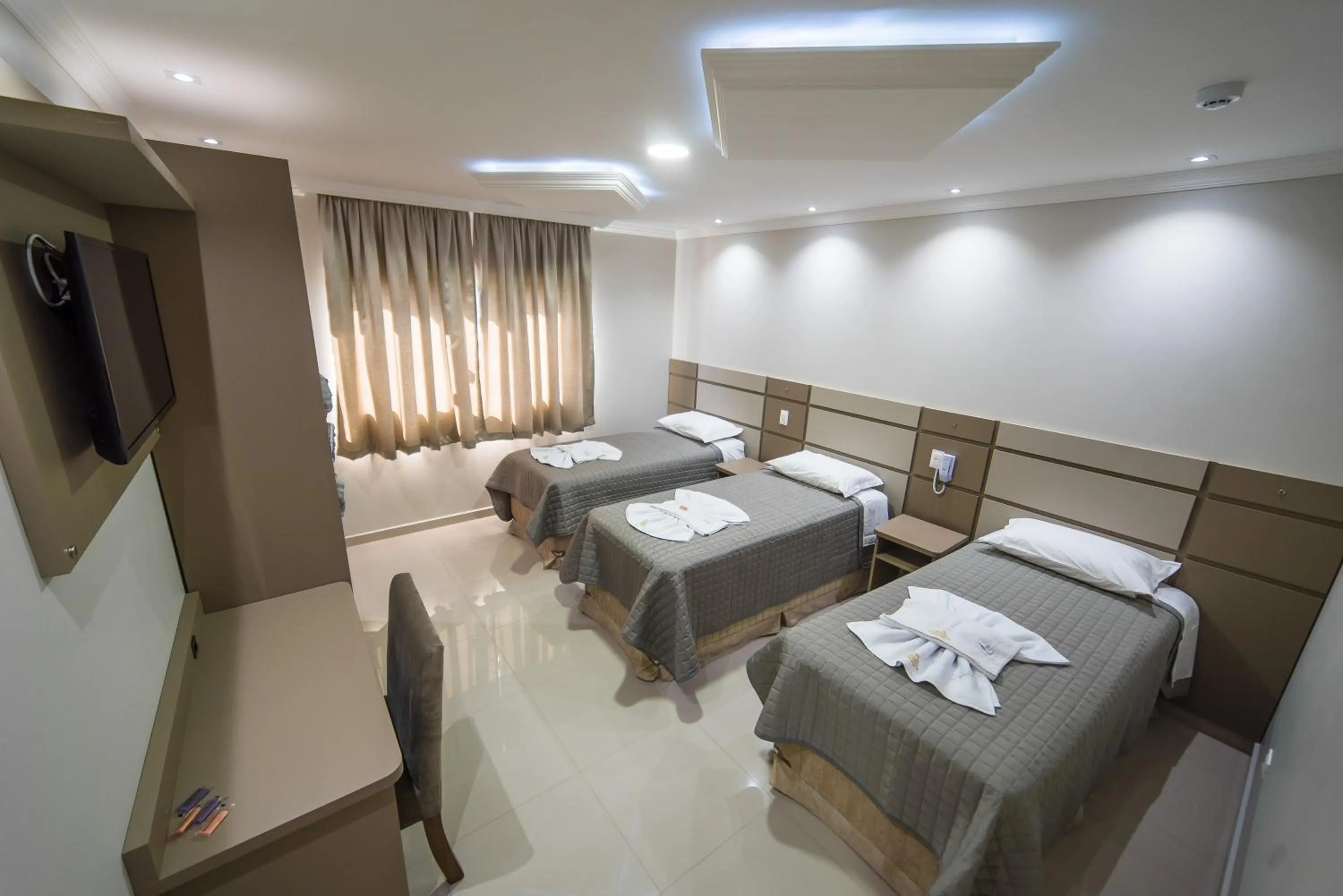 Photo of the whole room, Bed in Prudentópolis Palace Hotel