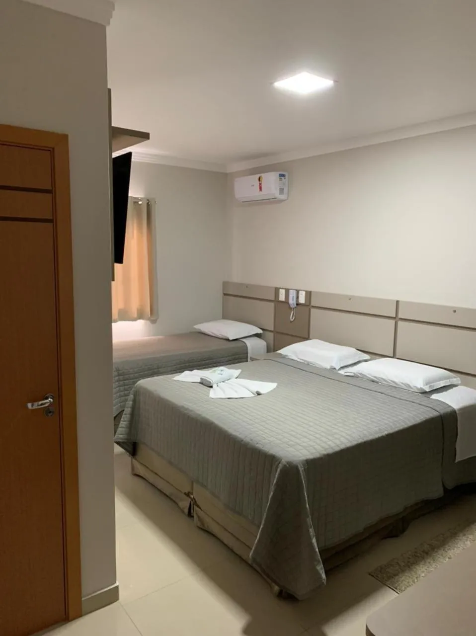 Bed in Prudentópolis Palace Hotel