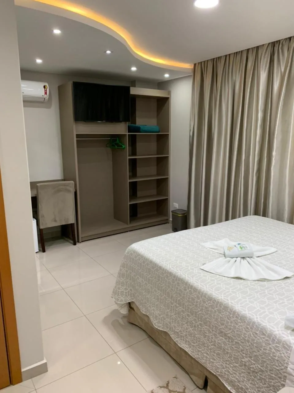 Photo of the whole room, Bed in Prudentópolis Palace Hotel