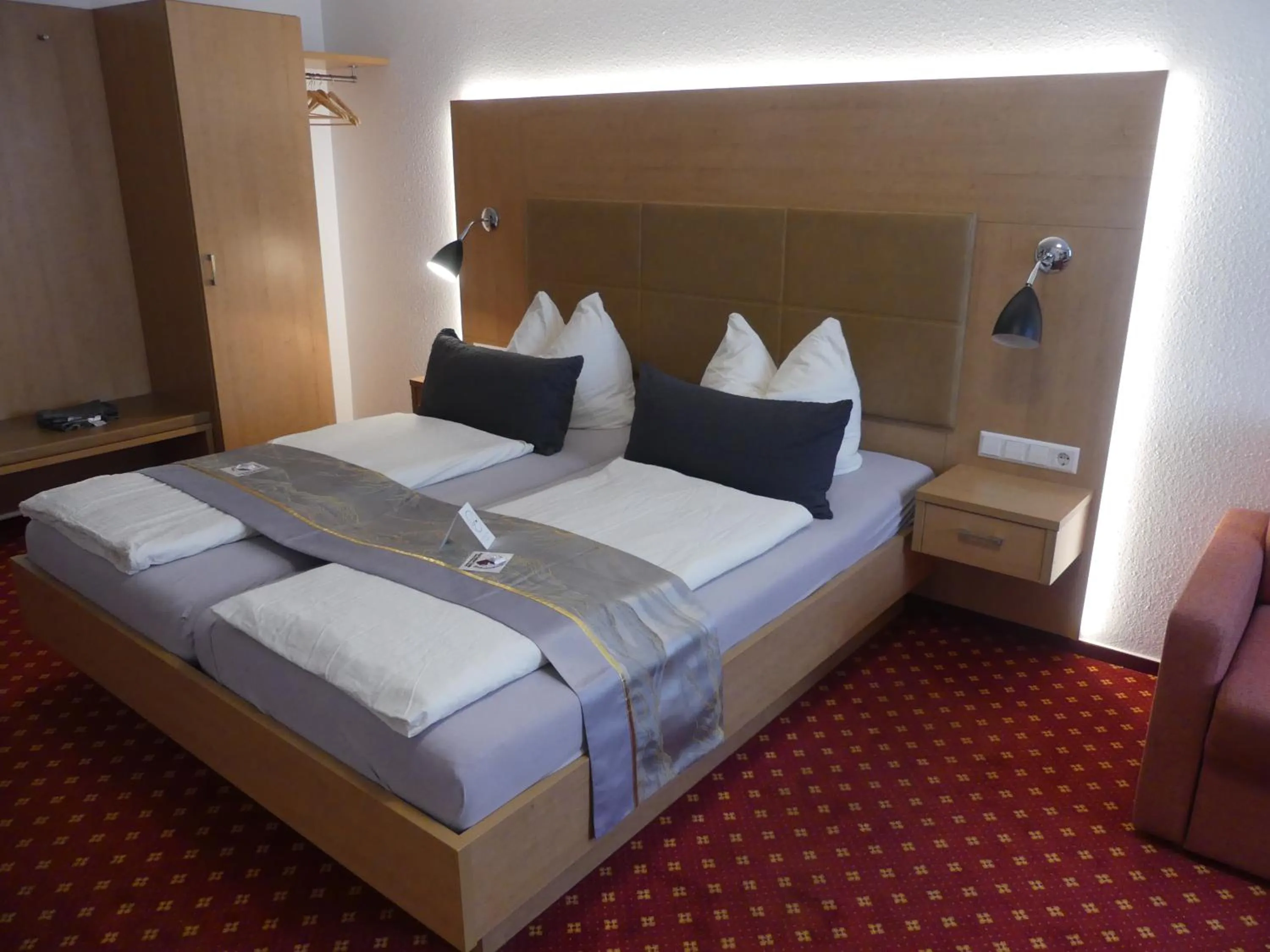 Bed in Hotel Traube