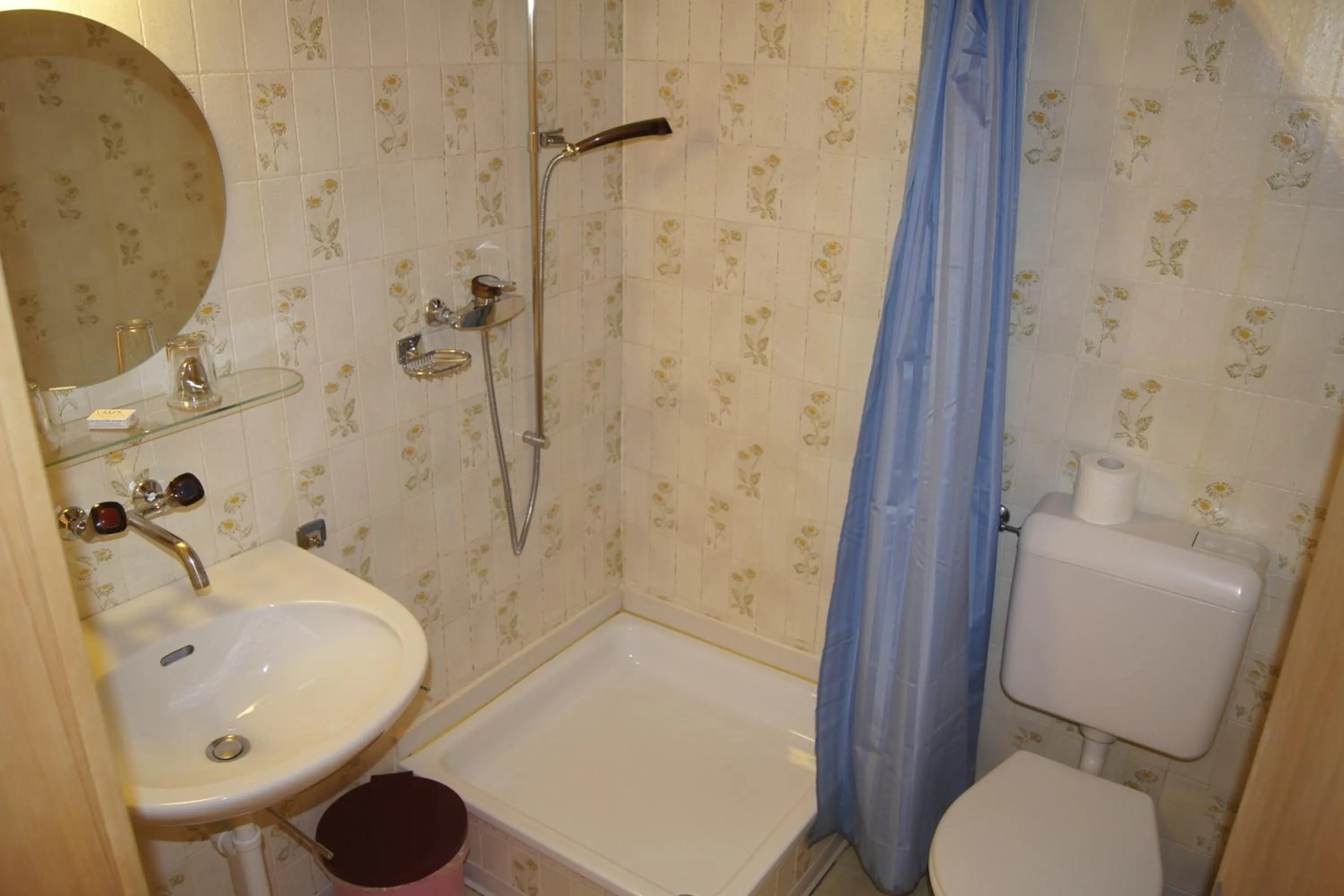 Bathroom in Bärghuus Axalp