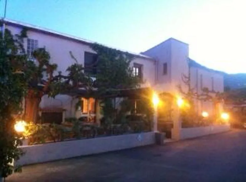 Parking in Hotel Costa Verde