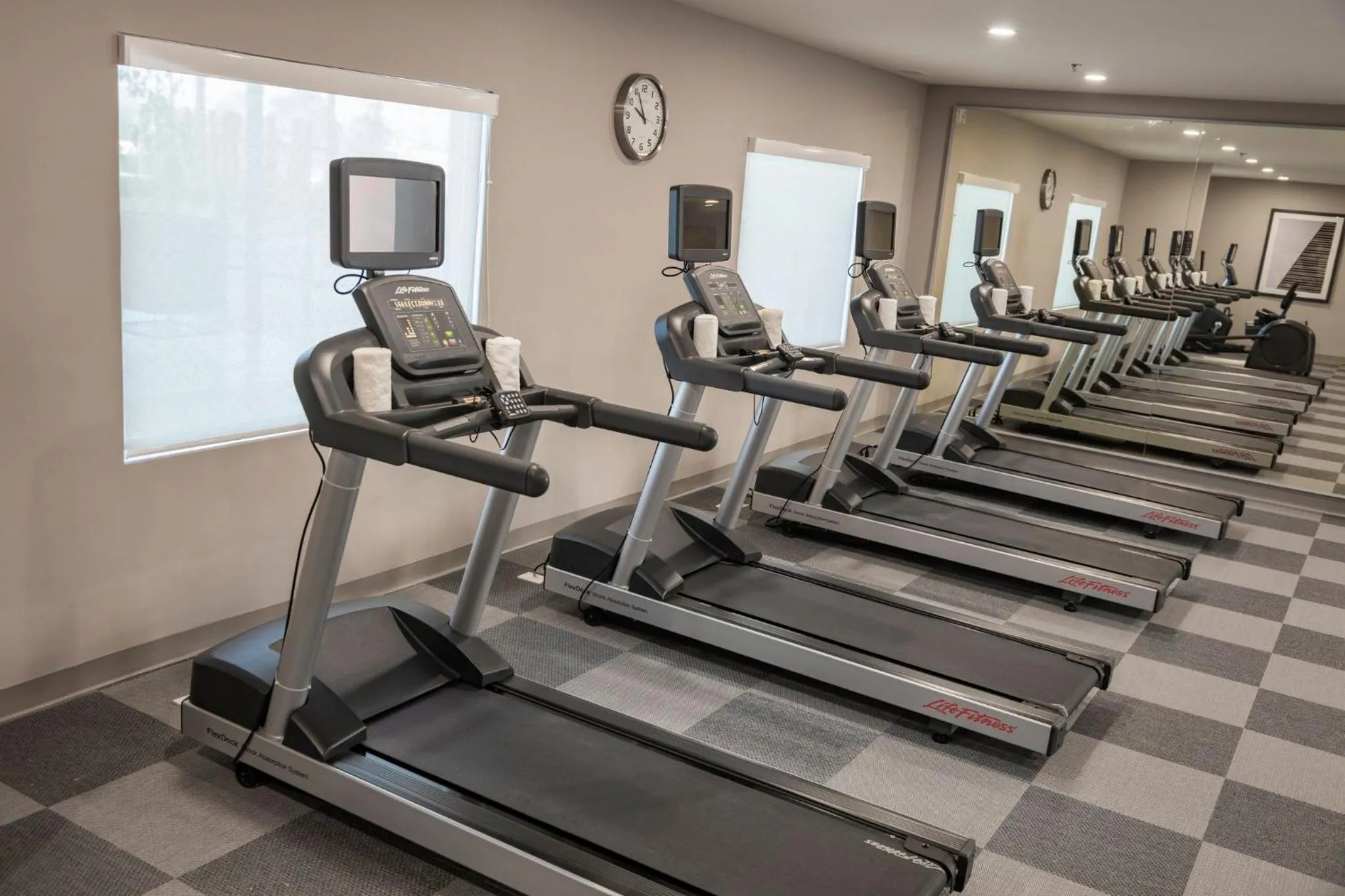 Fitness centre/facilities in Holiday Inn & Suites - Aguascalientes by IHG