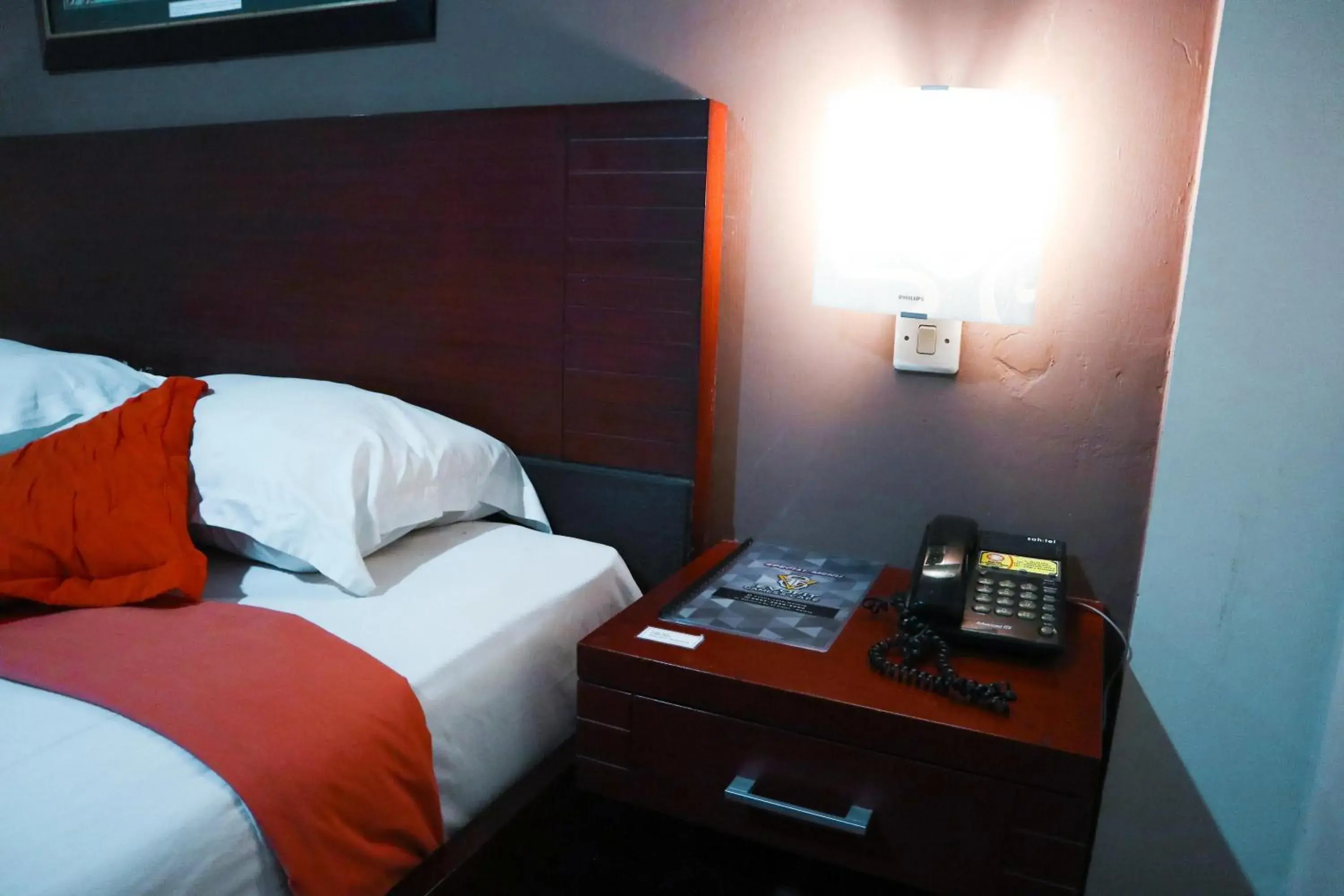 Bed in Helios Hotel Malang Bed in Helios Hotel Malang