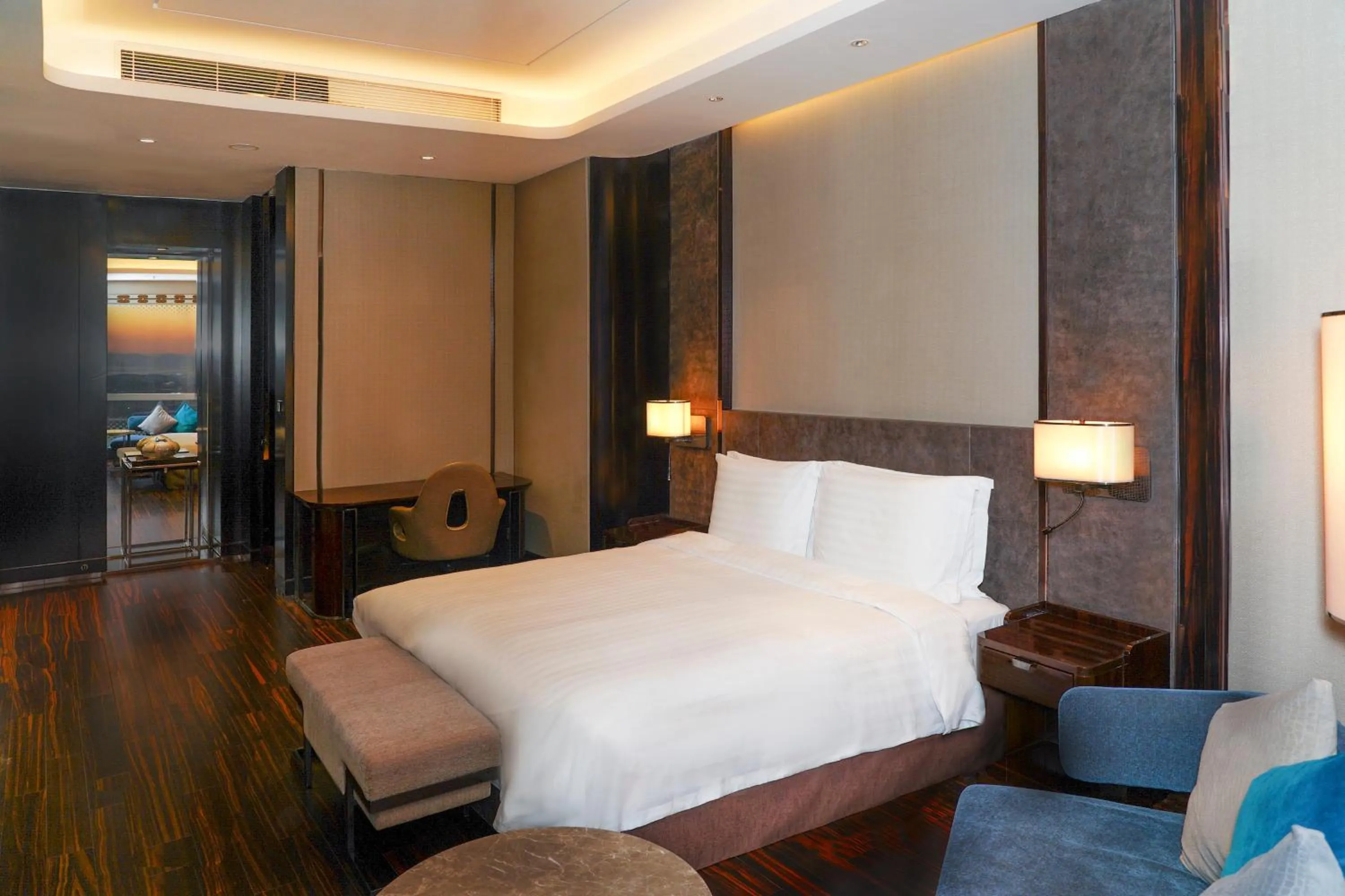 Photo of the whole room, Bed in Crowne Plaza Dalian Sports Center by IHG