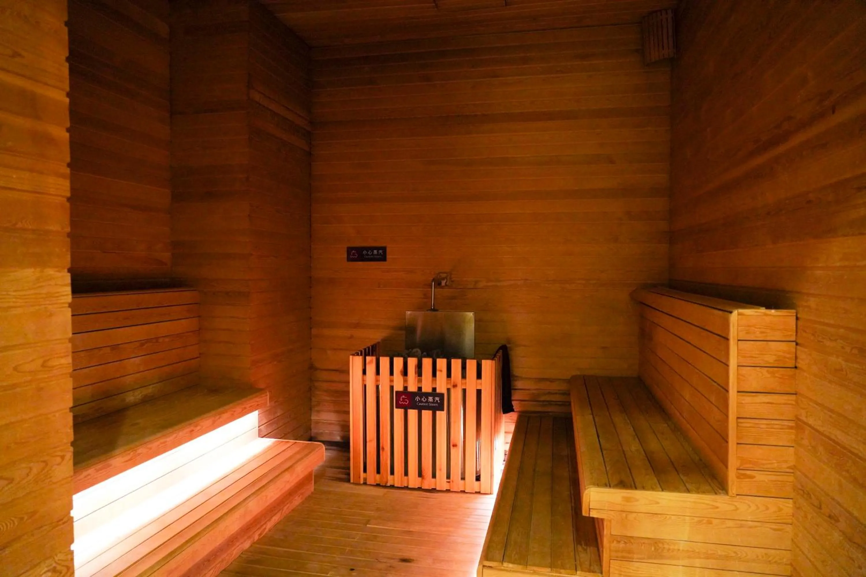 Fitness centre/facilities in Crowne Plaza Dalian Sports Center by IHG