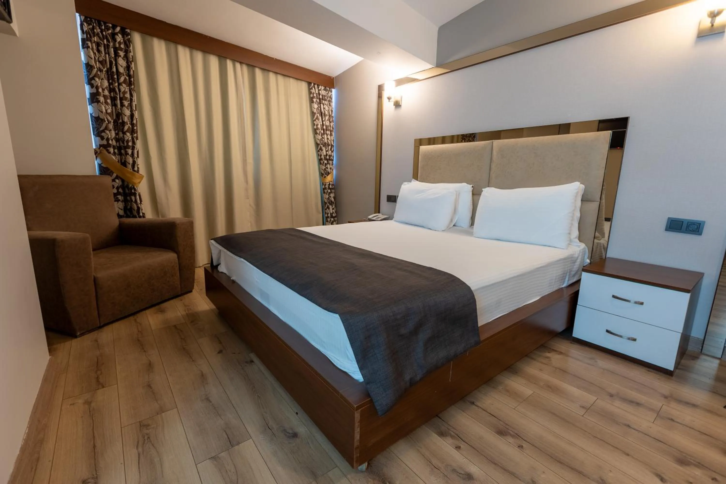 Asia Business Suites