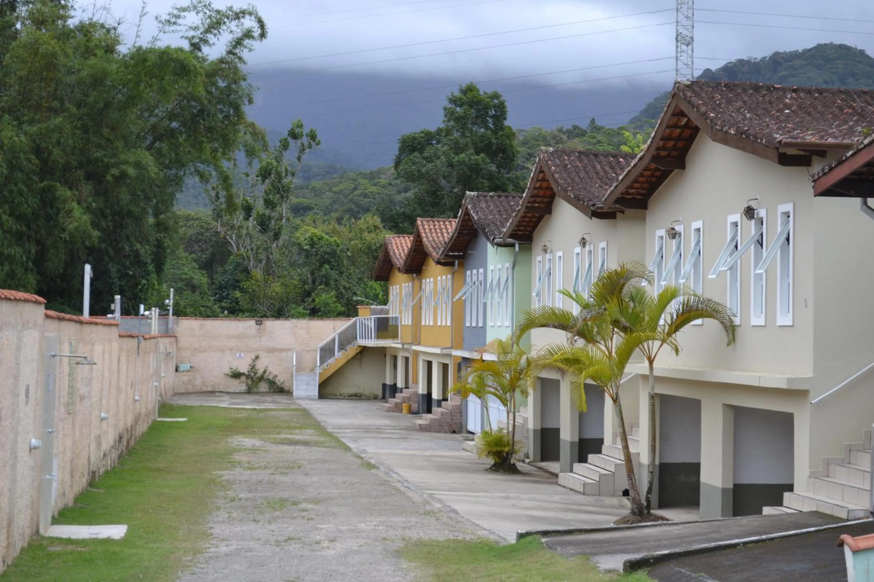 Casa Condominio 250M Praia Maranduba Wifi Churrasqueira