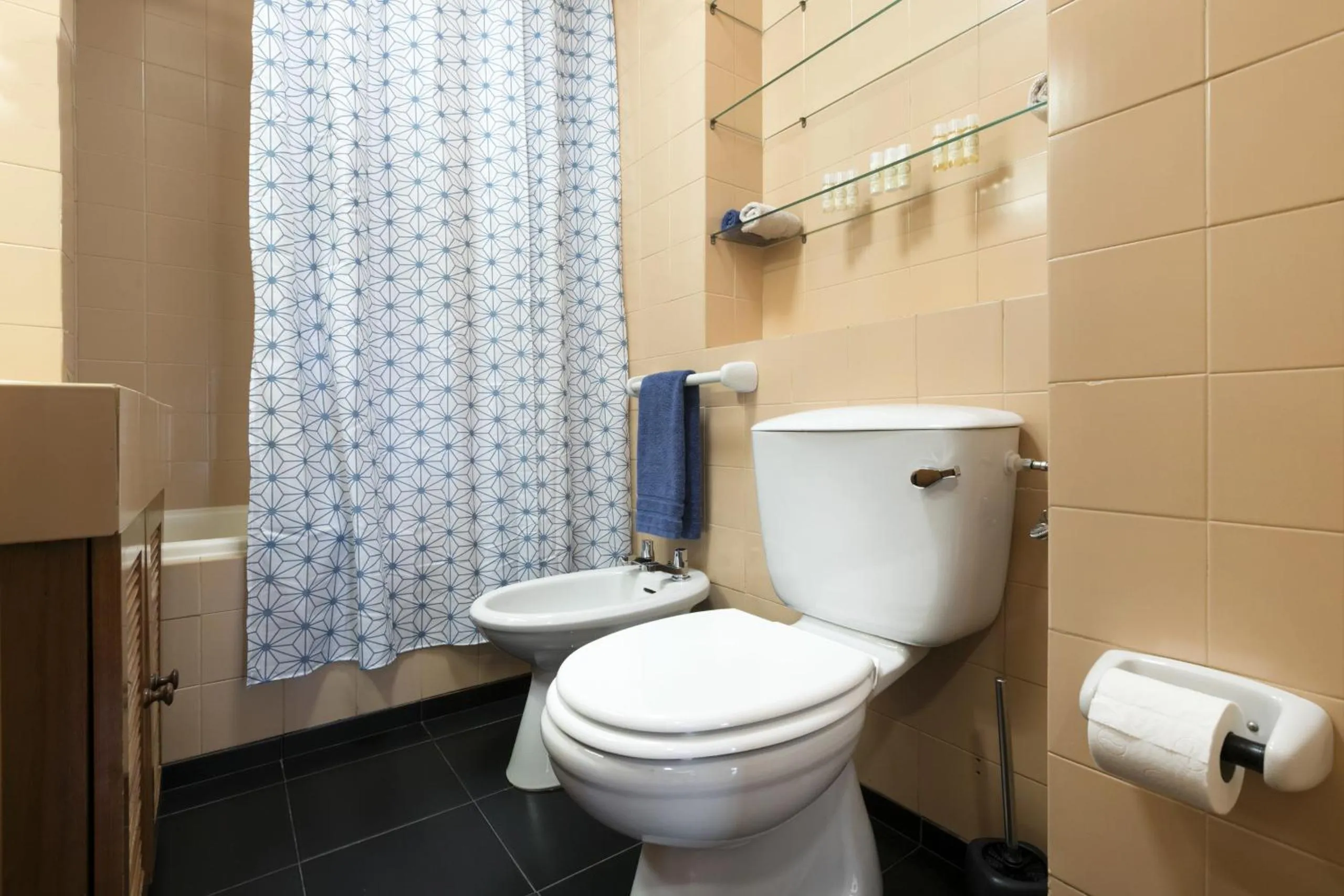 Bathroom in LV Premier Marques MQ2