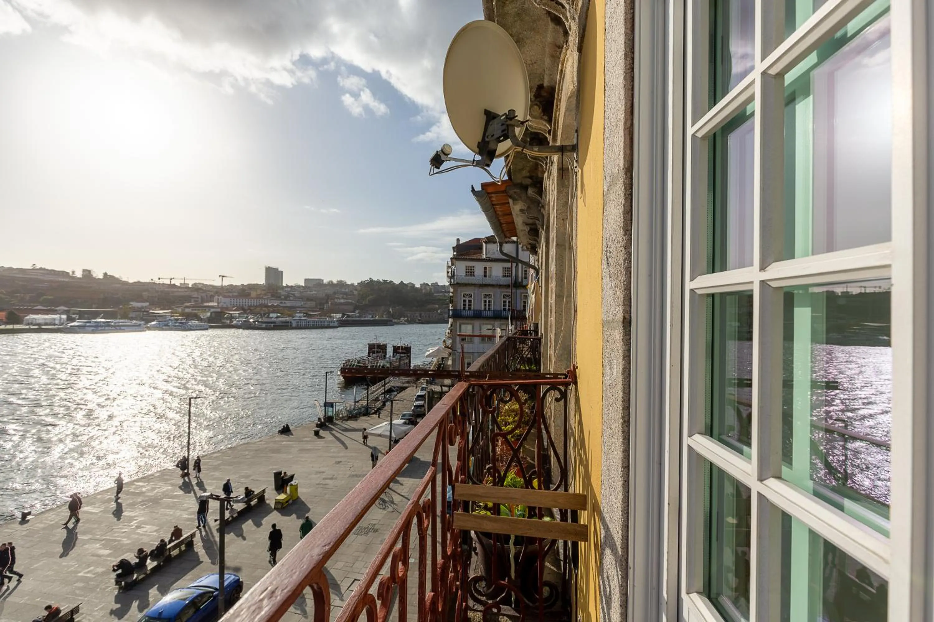 View (from property/room) in YOUROPO - Ribeira Porto