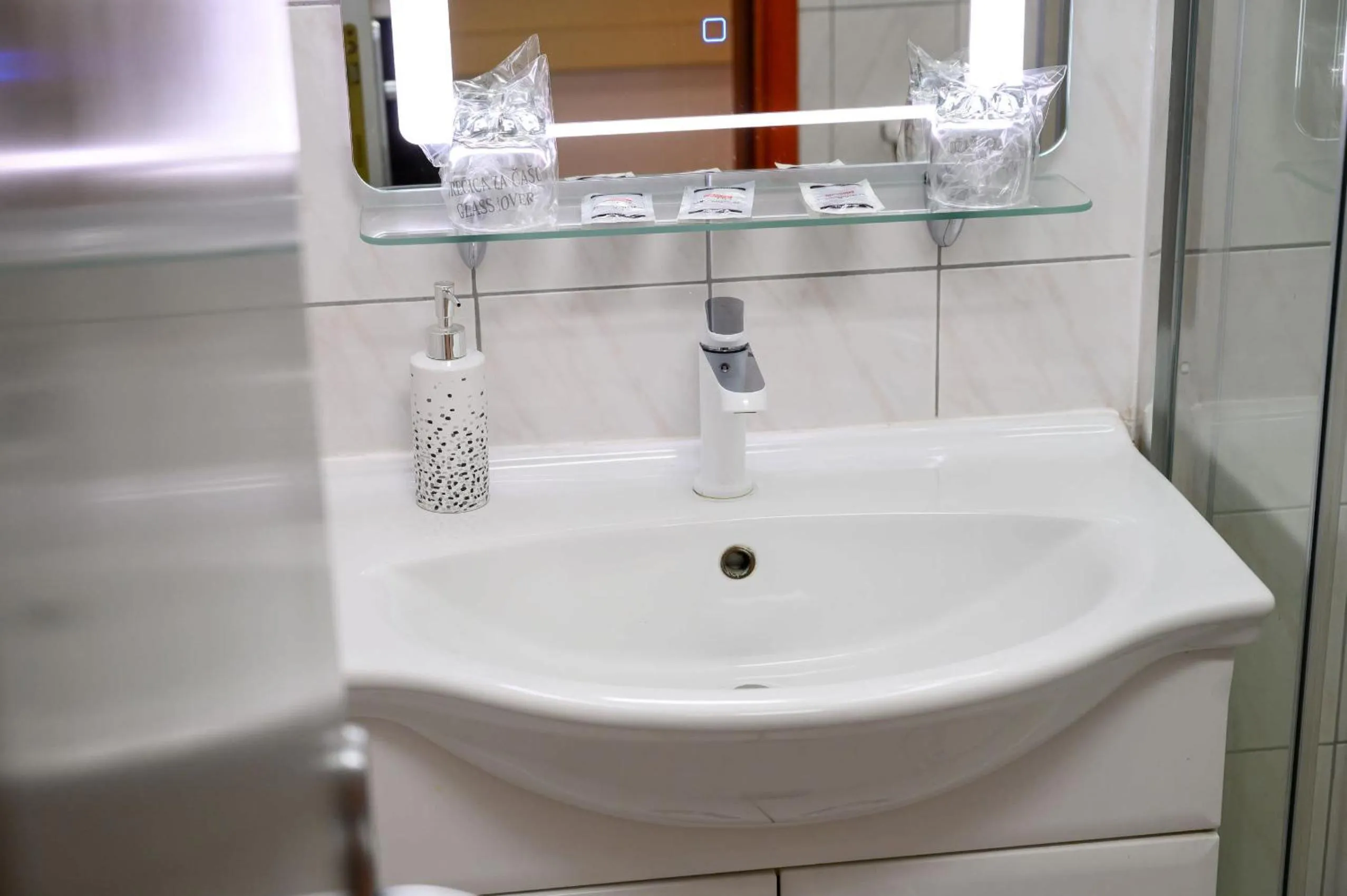 Bathroom in Hotel MB