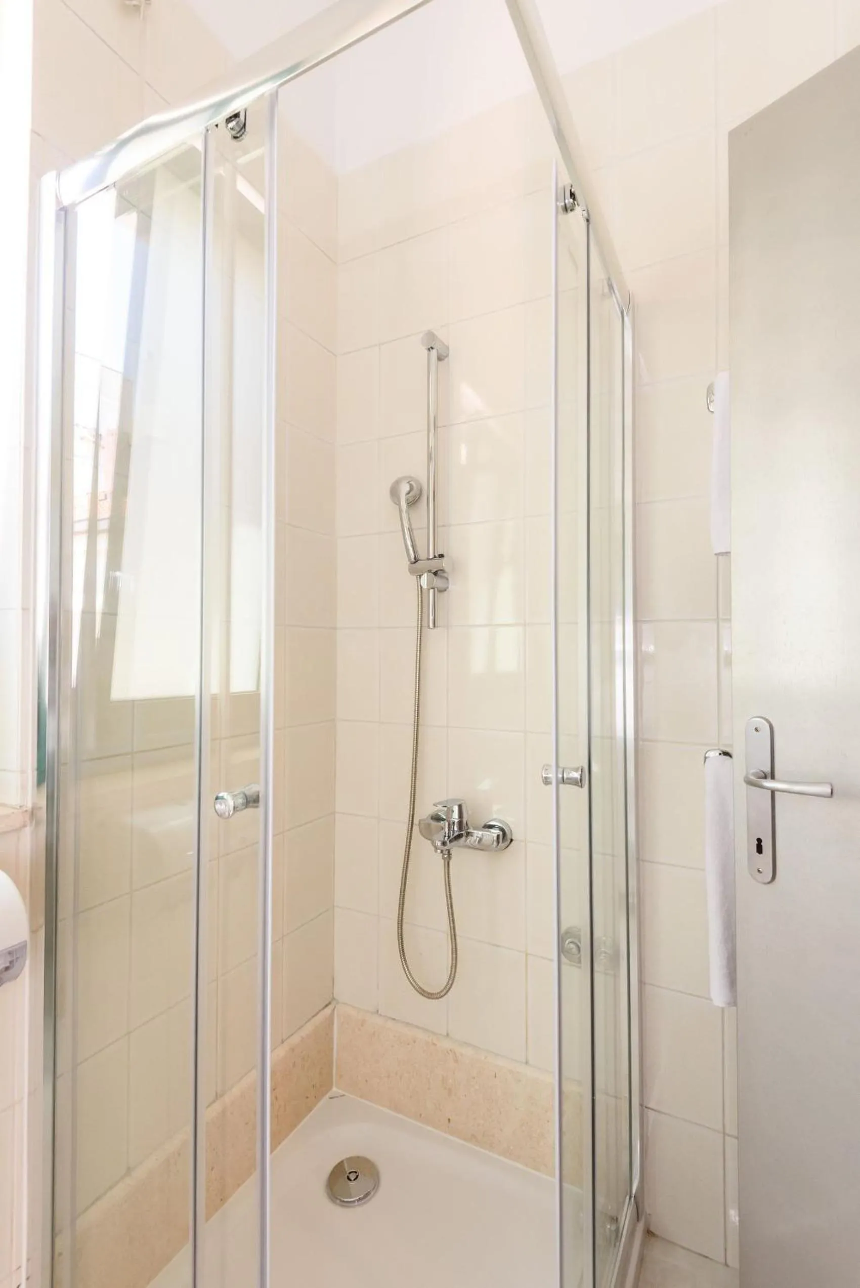 Bathroom in Hotel MB