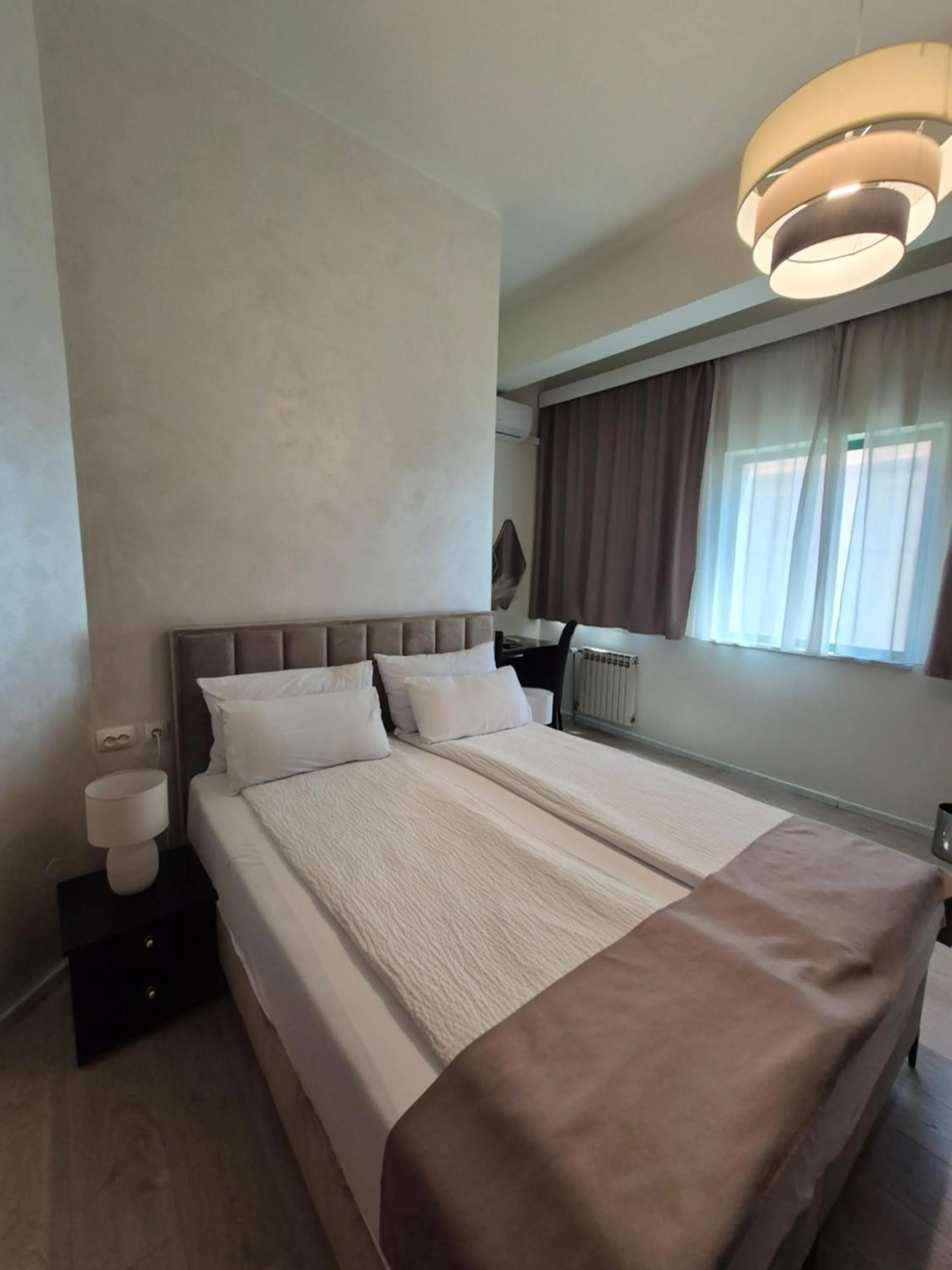 Photo of the whole room in Hotel MB