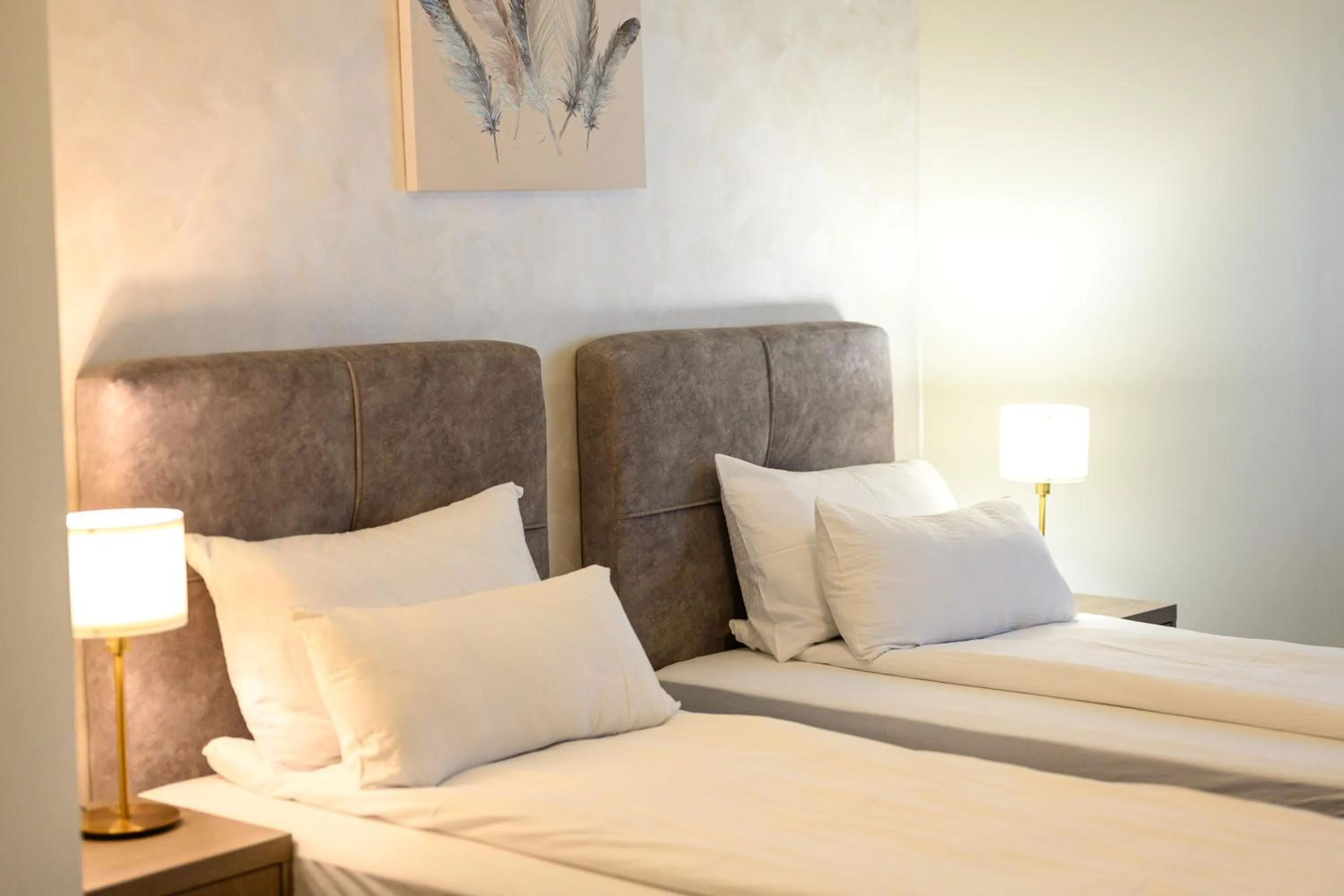 TV and multimedia, Bed in Hotel MB