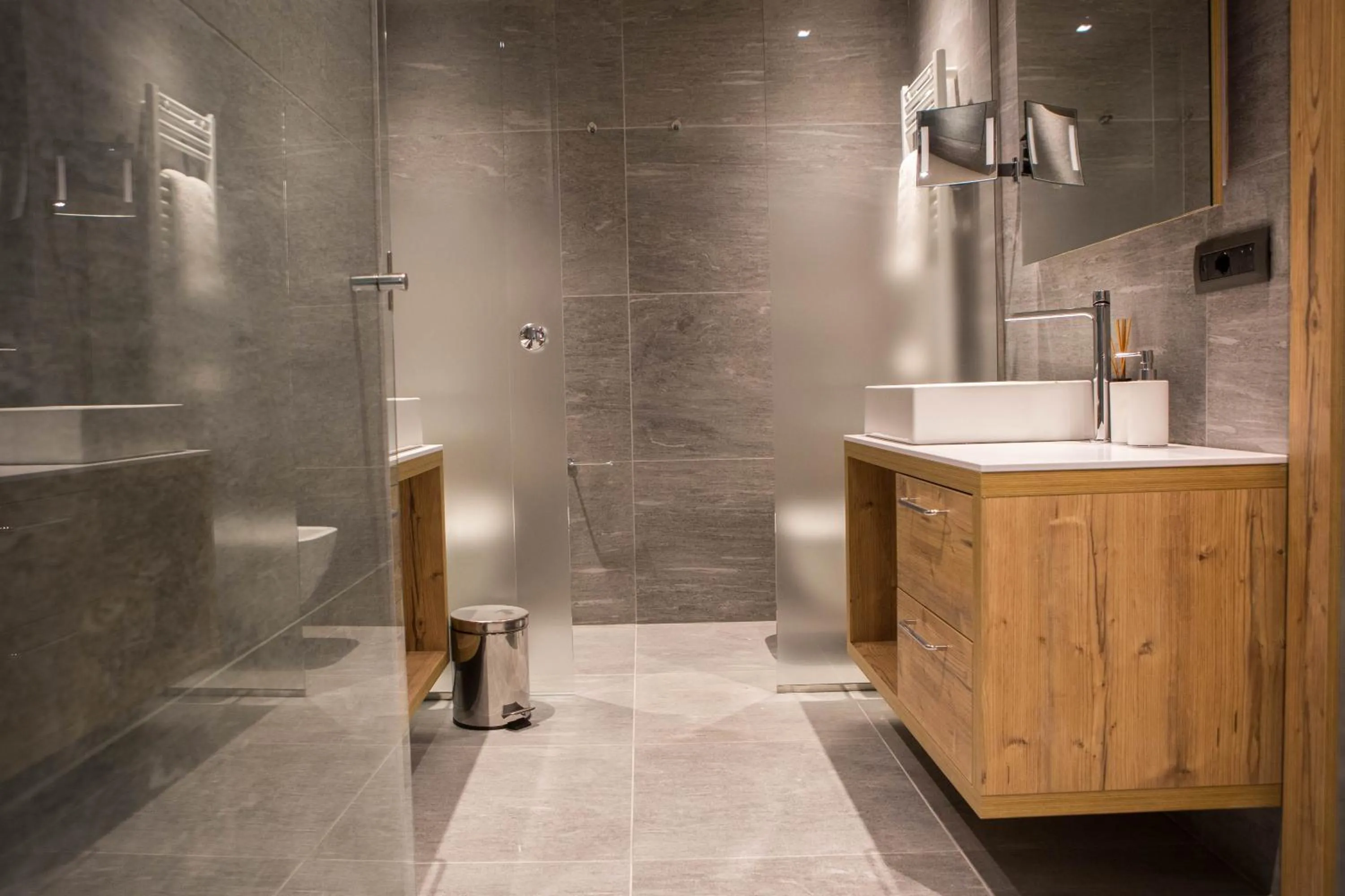 Bathroom in Hotel La Vetta