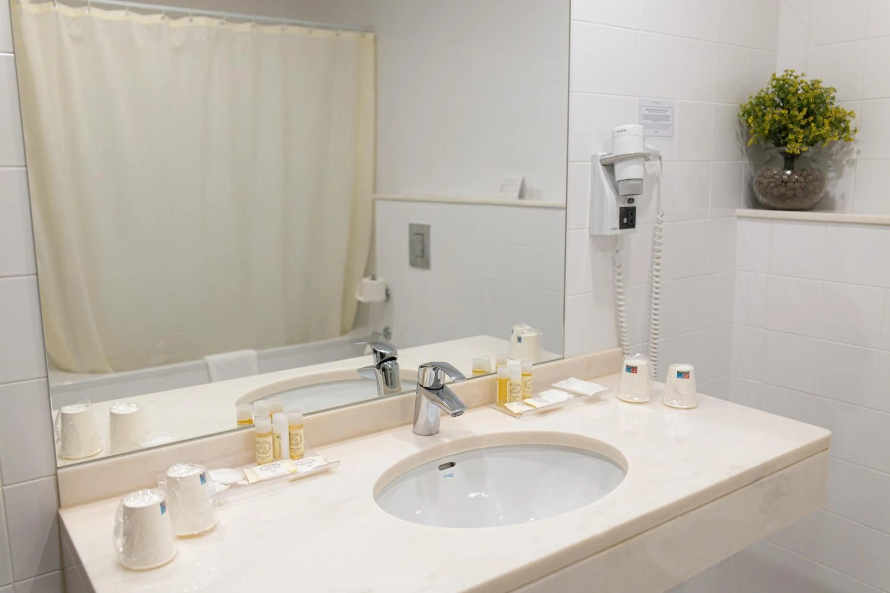 Toilet in Hotel Sao Jose