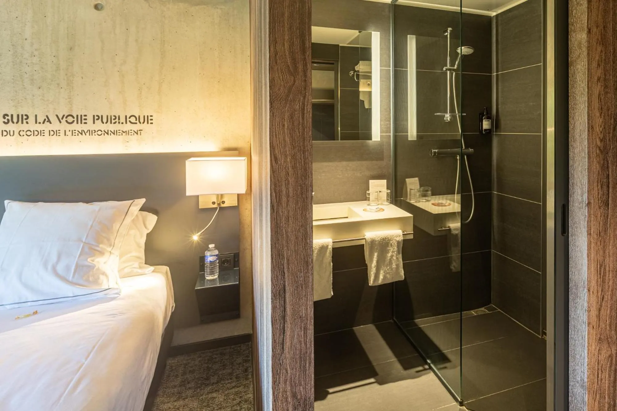 Bed in Lorraine Hôtel Nancy Ouest - Laxou