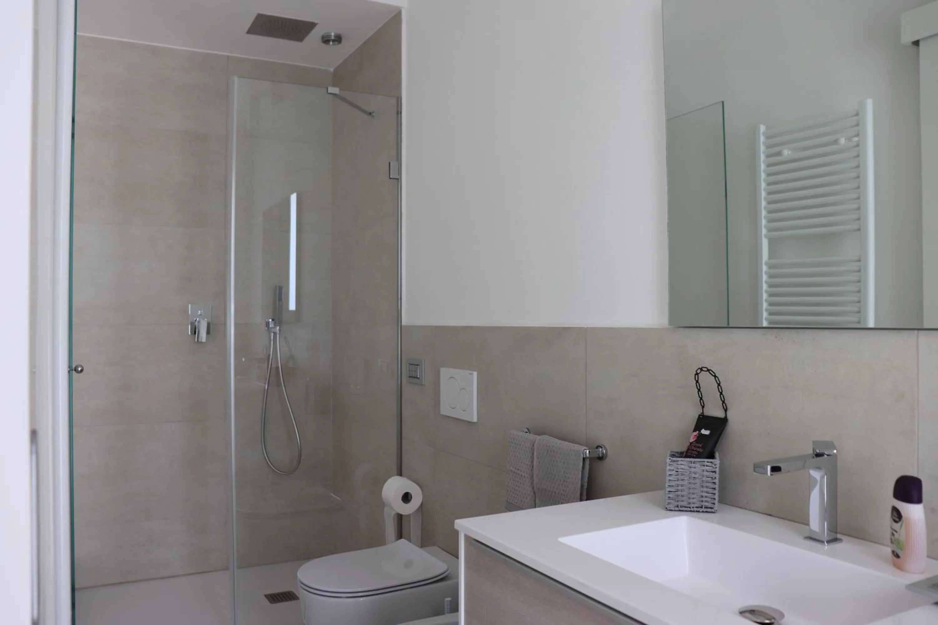 Shower in Villa Emma