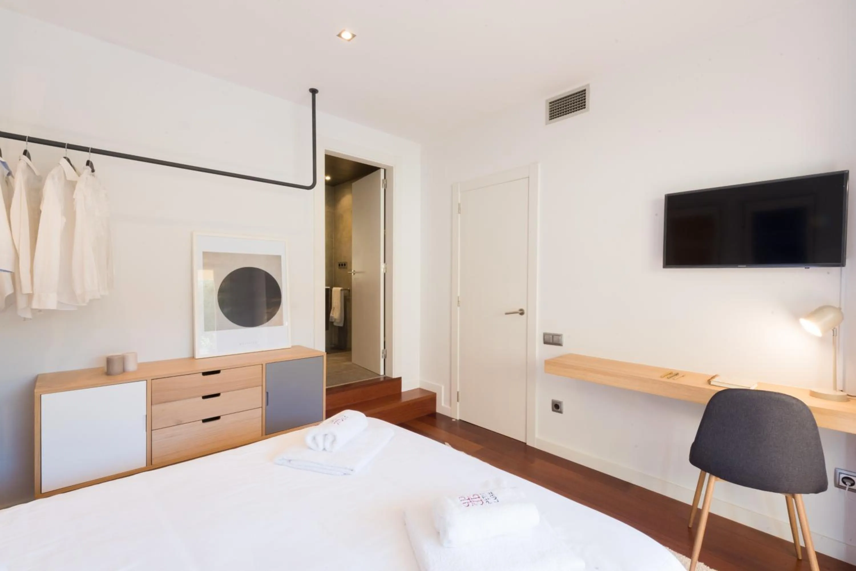 Bedroom, Bed in Petit Luxe l'Oasi d'Egara