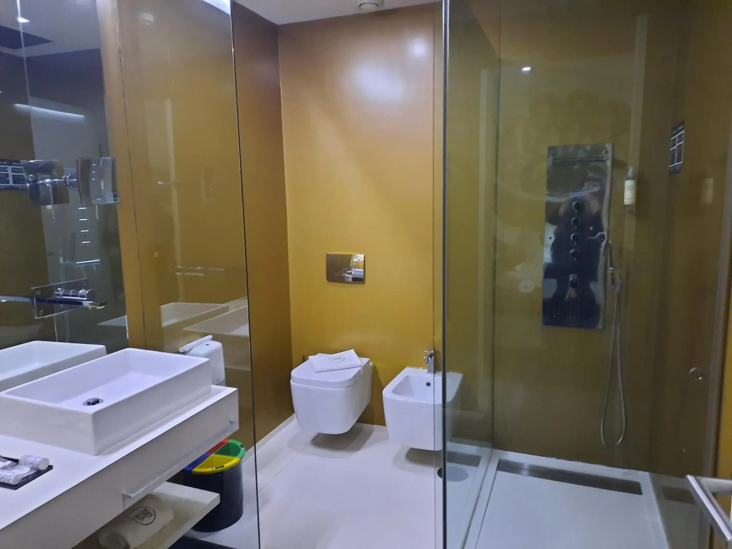 Double or Twin Room with Spa Access in Design & Wine Hotel Double or Twin Room with Spa Access in Design & Wine Hotel