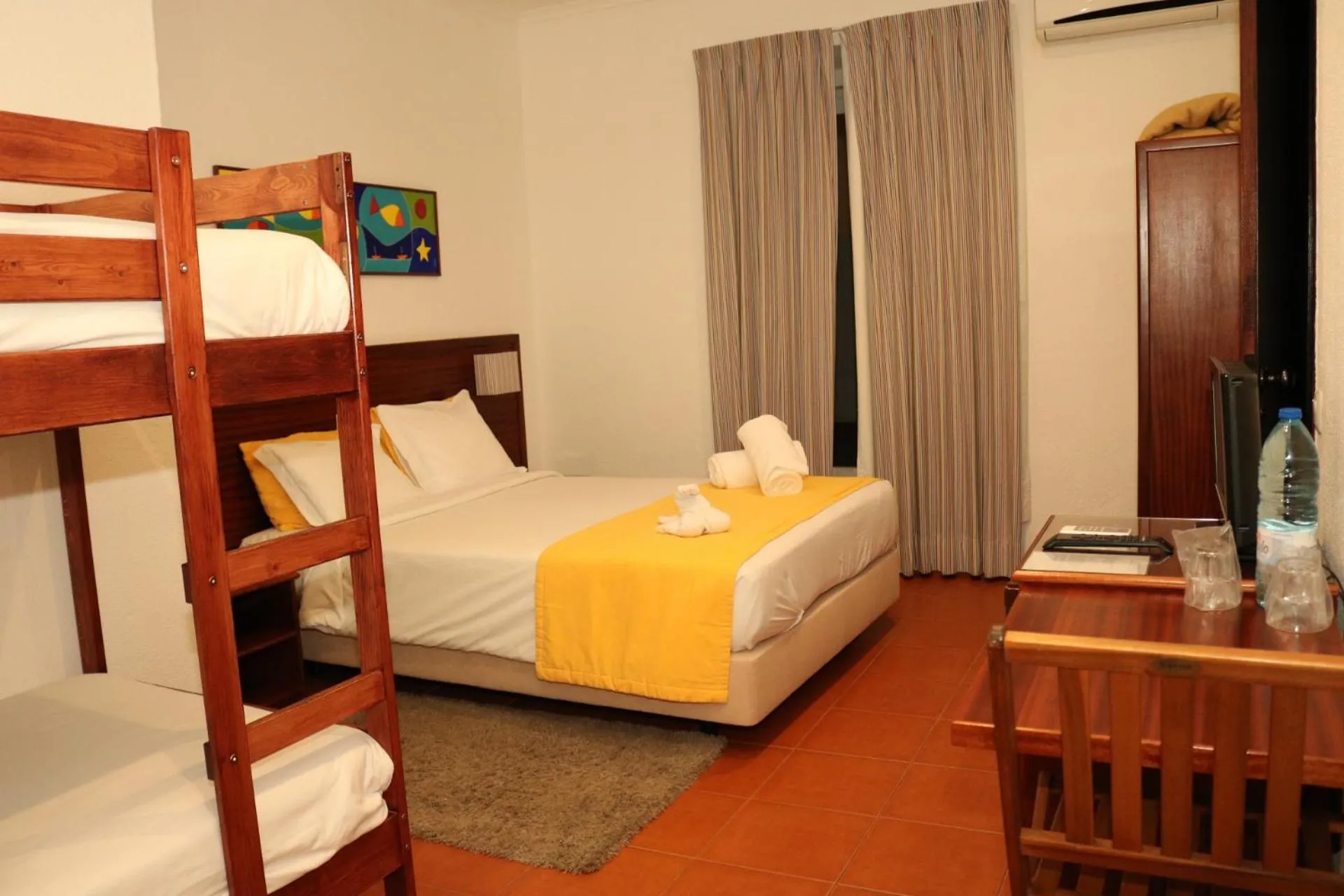 Bed in Residencial Mar e Sol