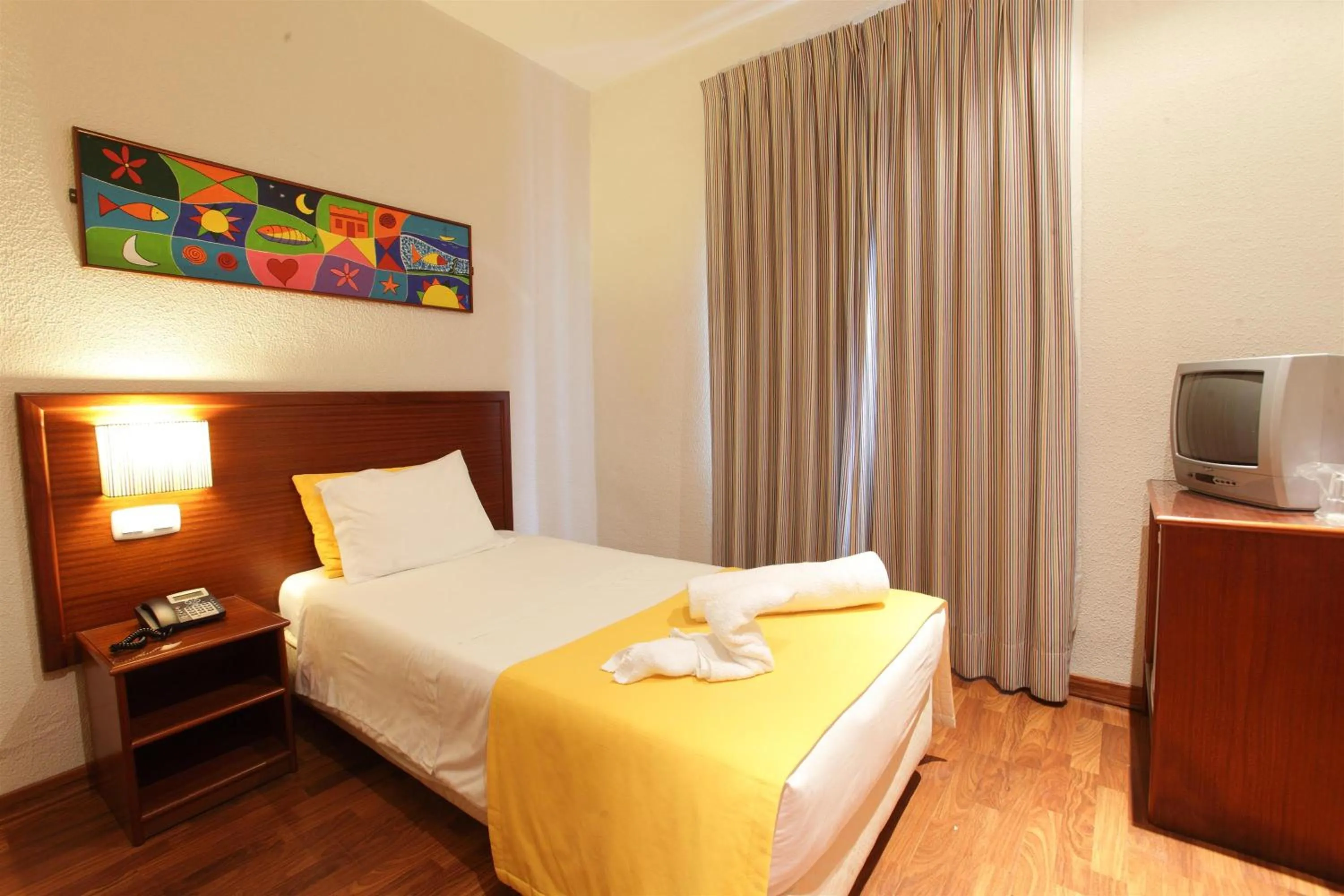 Bedroom, Bed in Residencial Mar e Sol