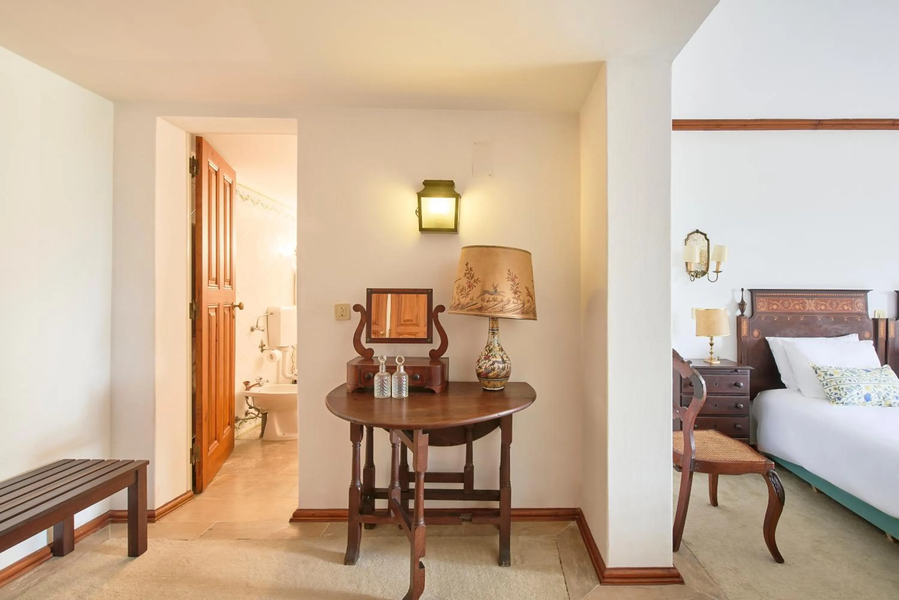 Bedroom, Bed in Quinta da Alcaidaria Mor