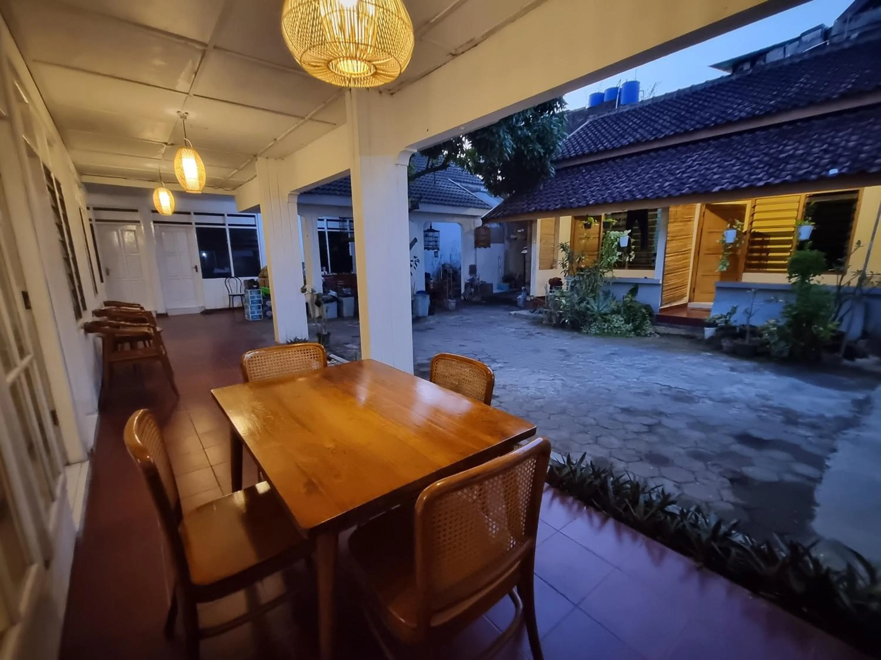 Dining area in Banana Homestay Prawirodirjan