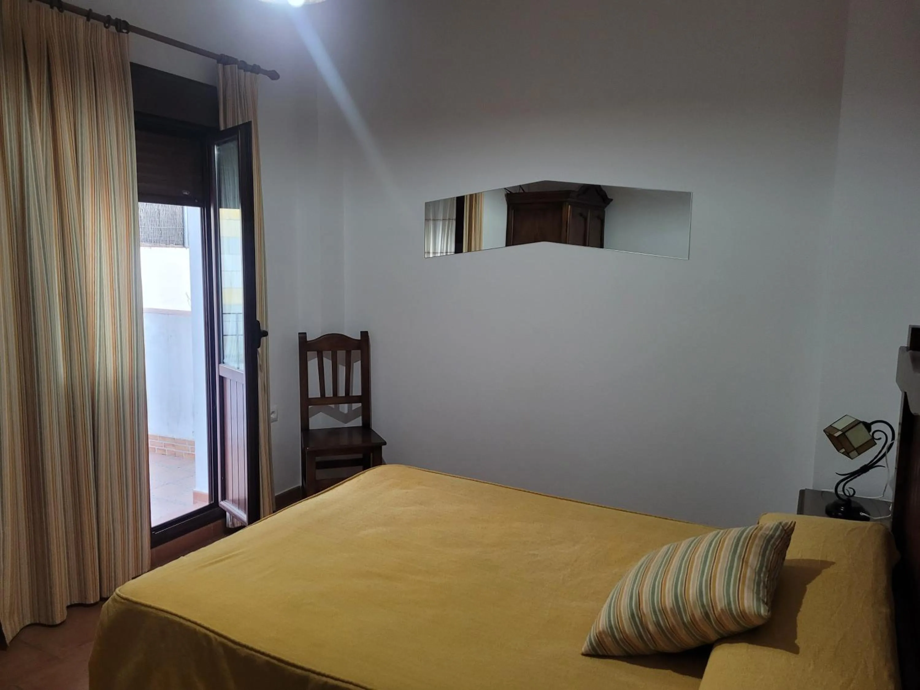 Bedroom, Bed in El Corral de Dolores