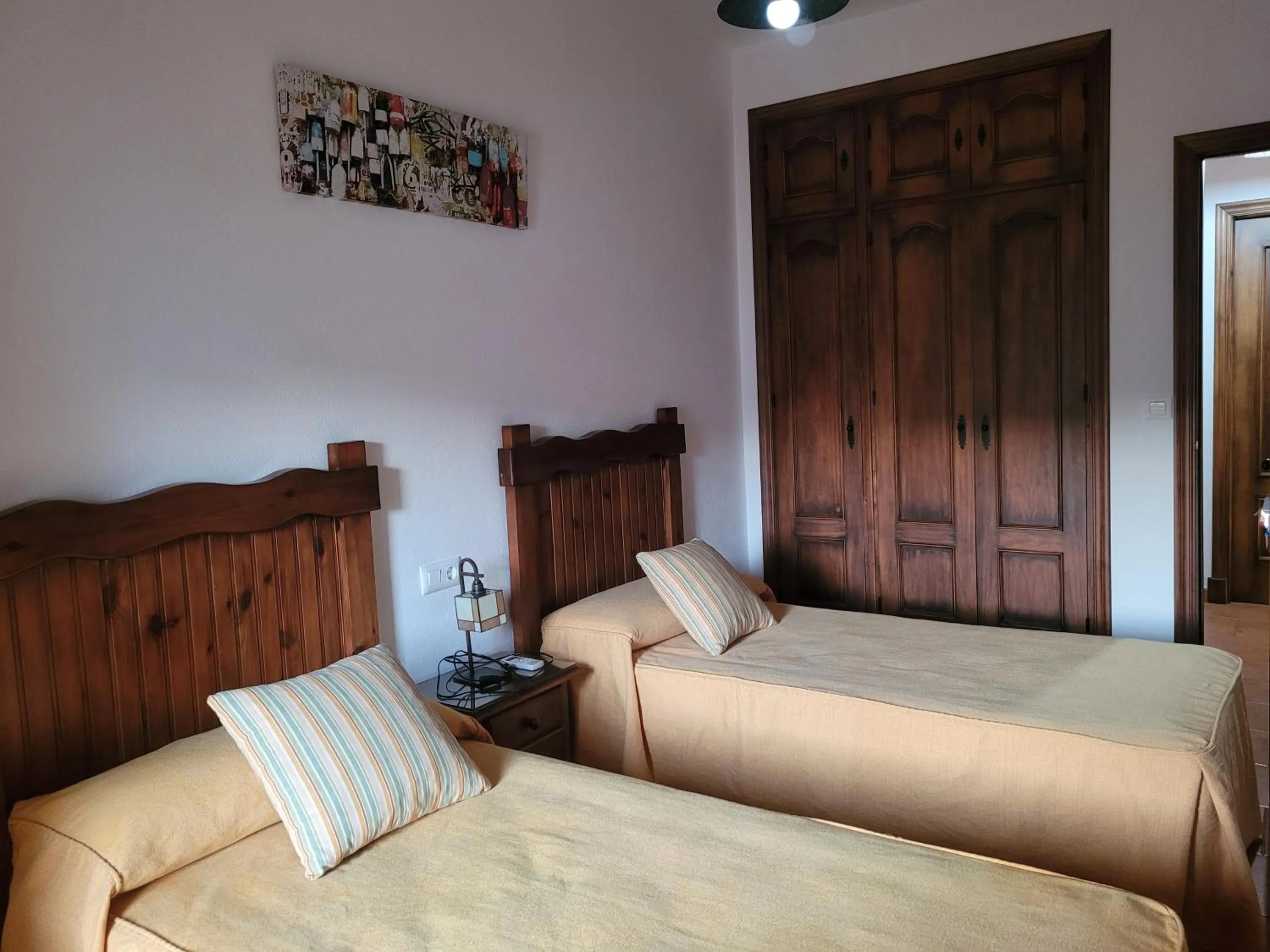 Bedroom, Bed in El Corral de Dolores