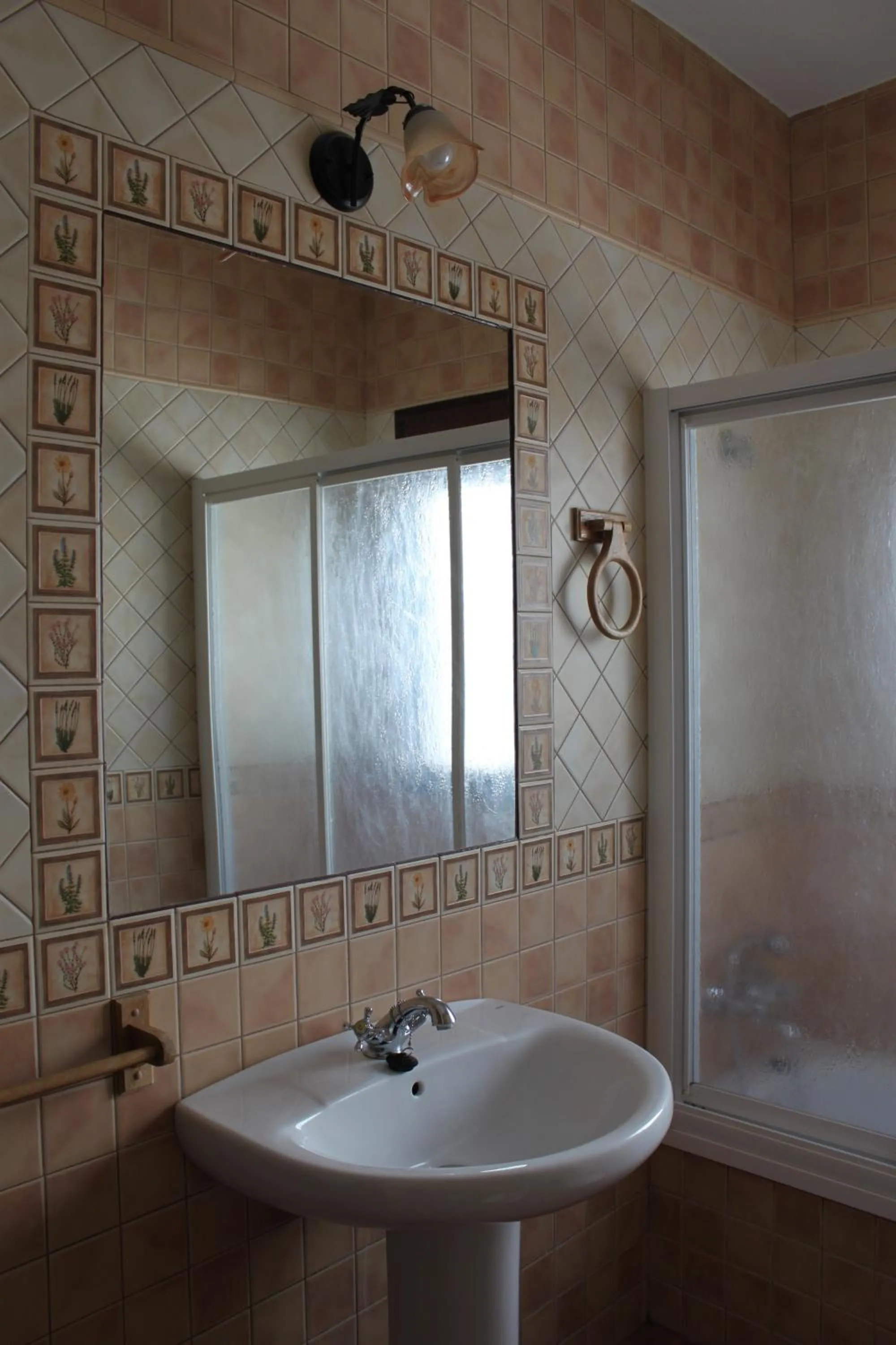 Toilet in El Corral de Dolores