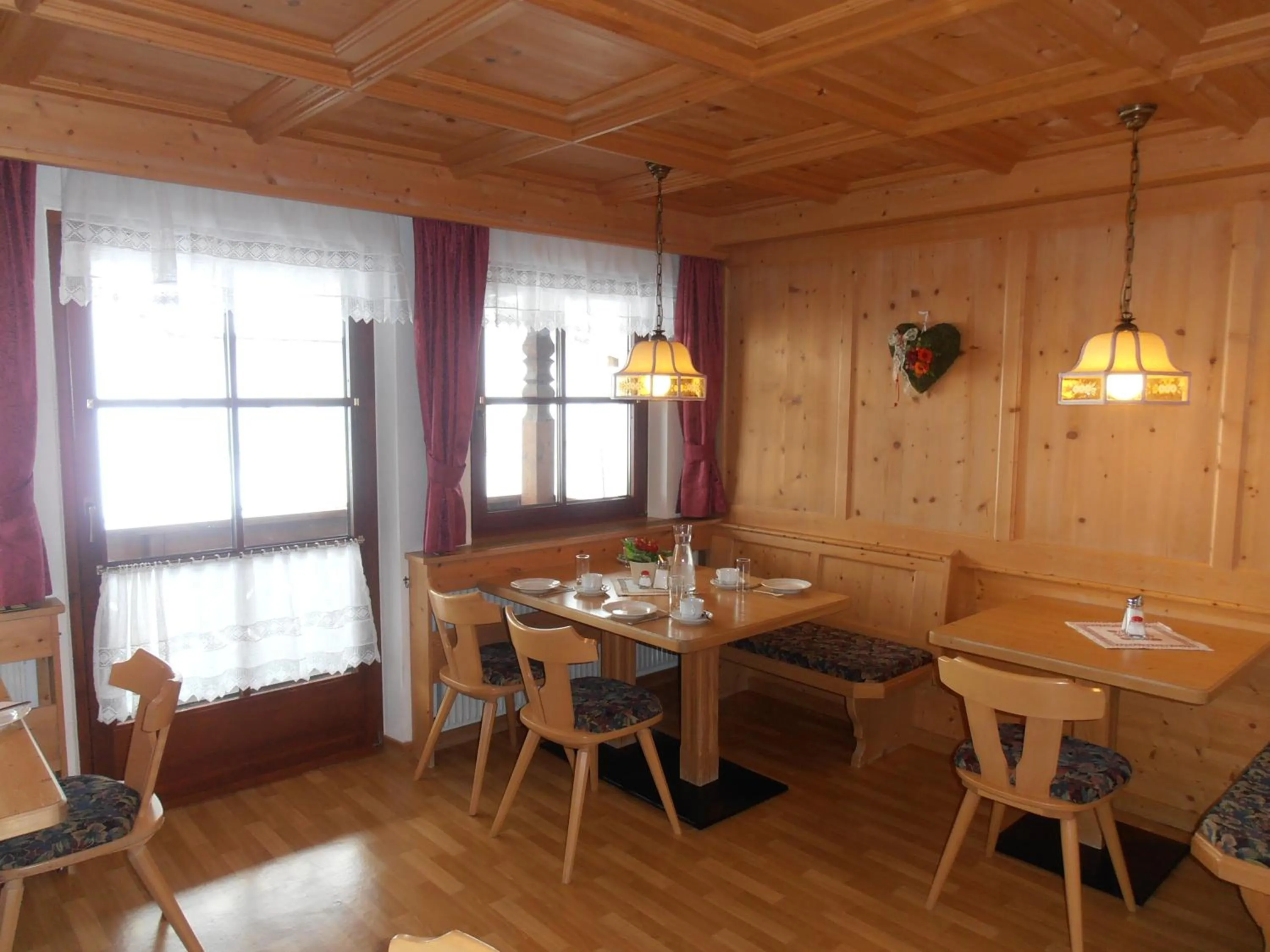 Haus Dorfplatz- Silvretta Card Premium inklusive