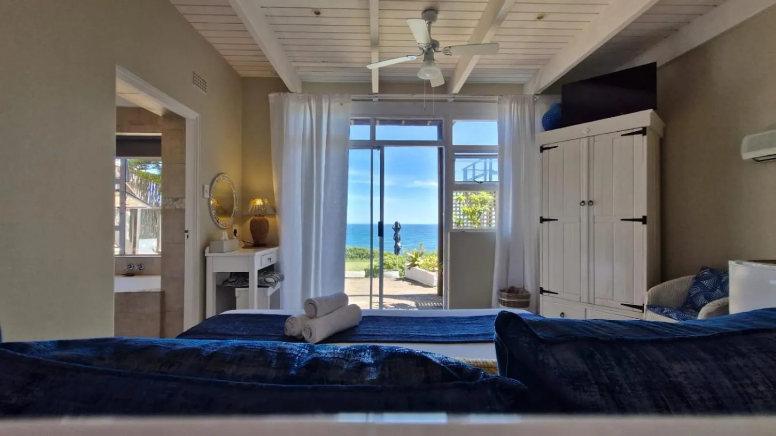 Sea view in Whales Way Ocean Retreat