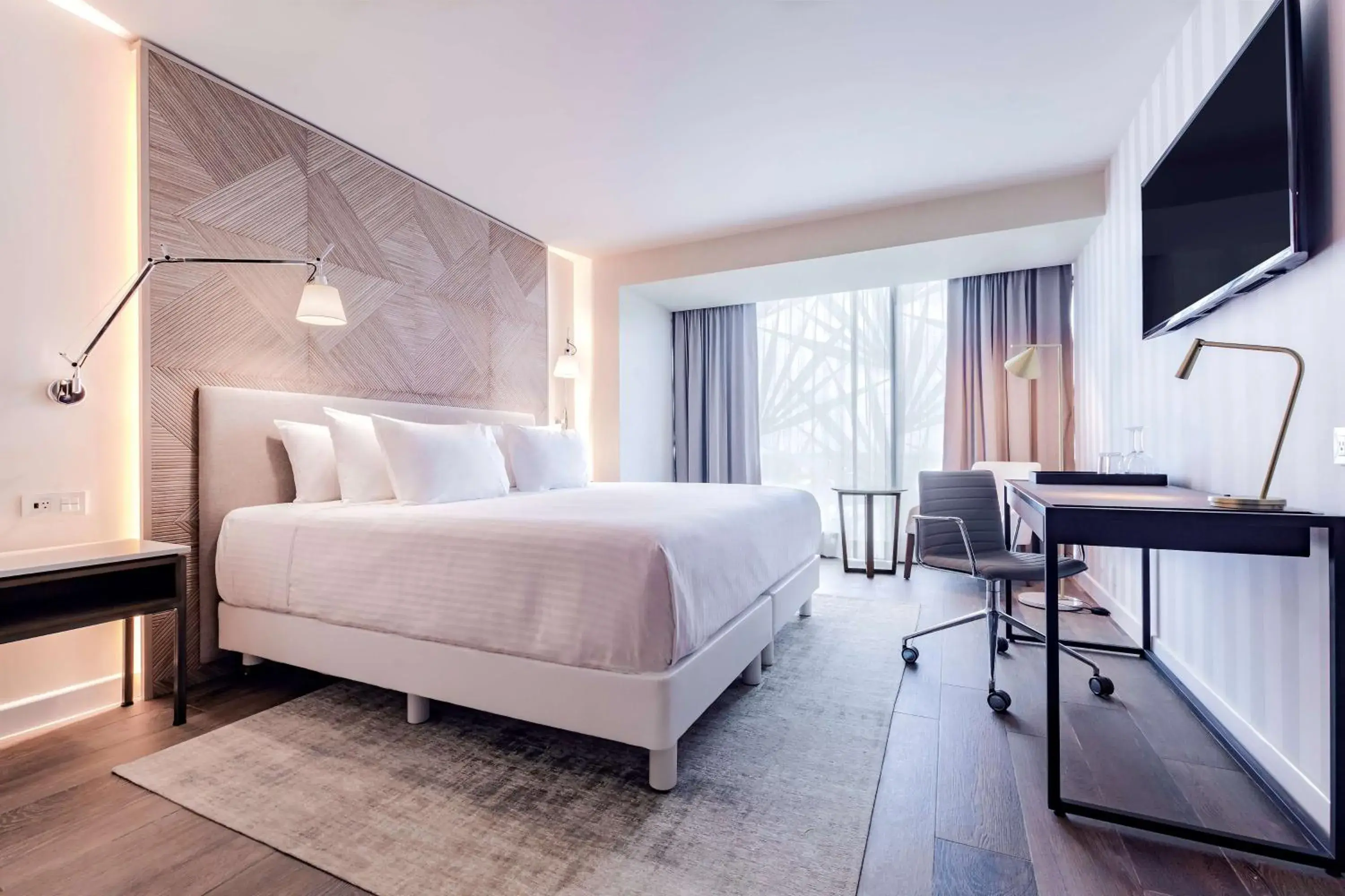 Superior Double Room in NH Collection Merida Paseo Montejo Superior Double Room in NH Collection Merida Paseo Montejo