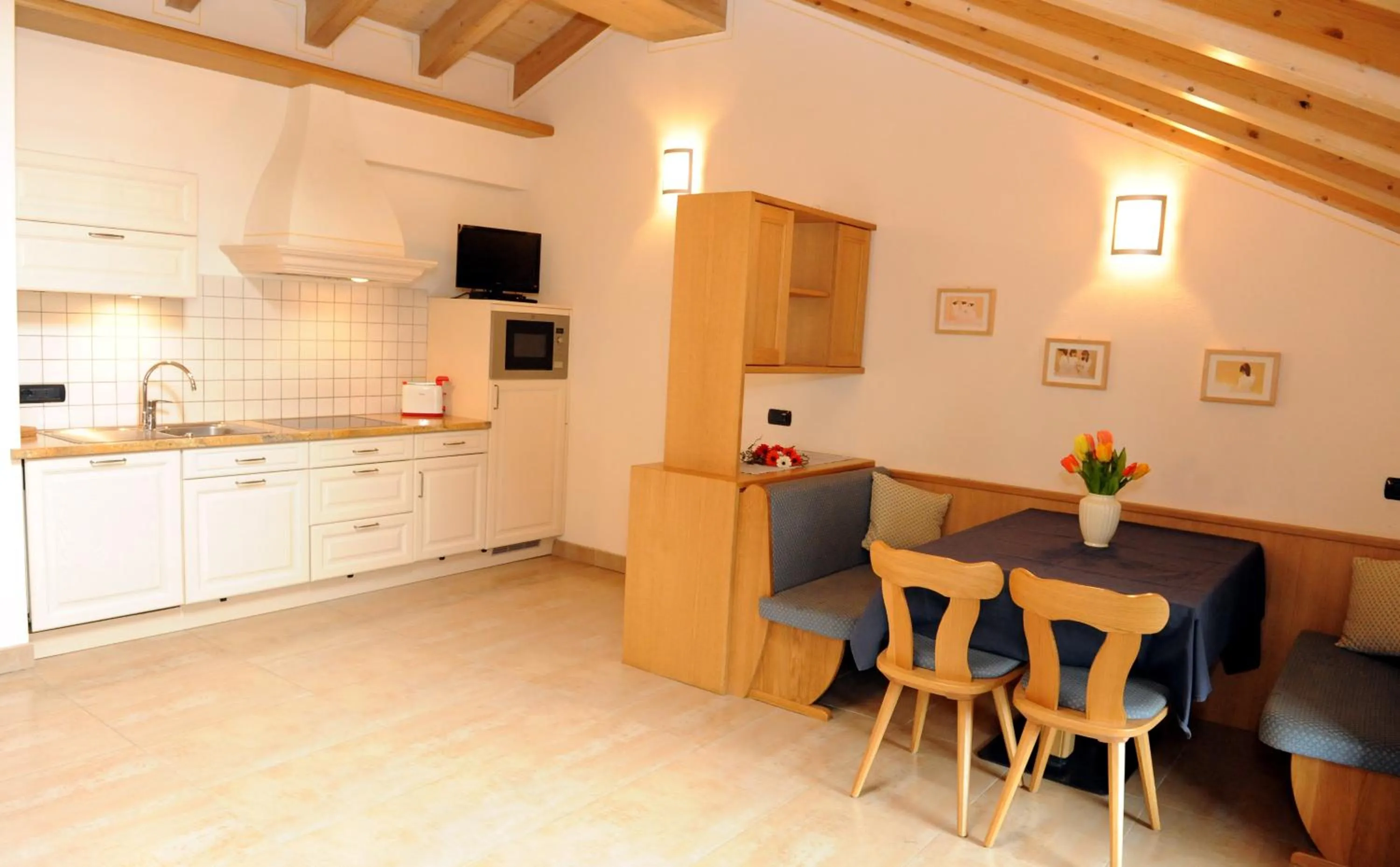 Kitchen or kitchenette in Chalet Tea Da Bondi