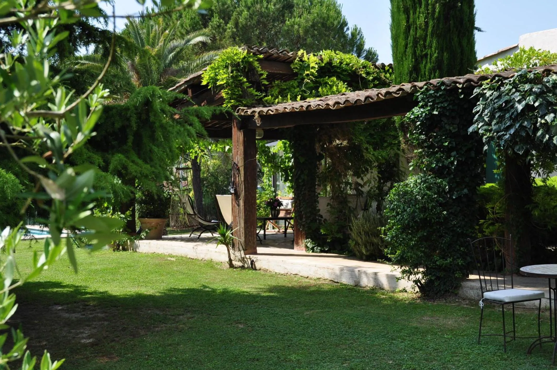 Garden view in Le Clos de St Paul