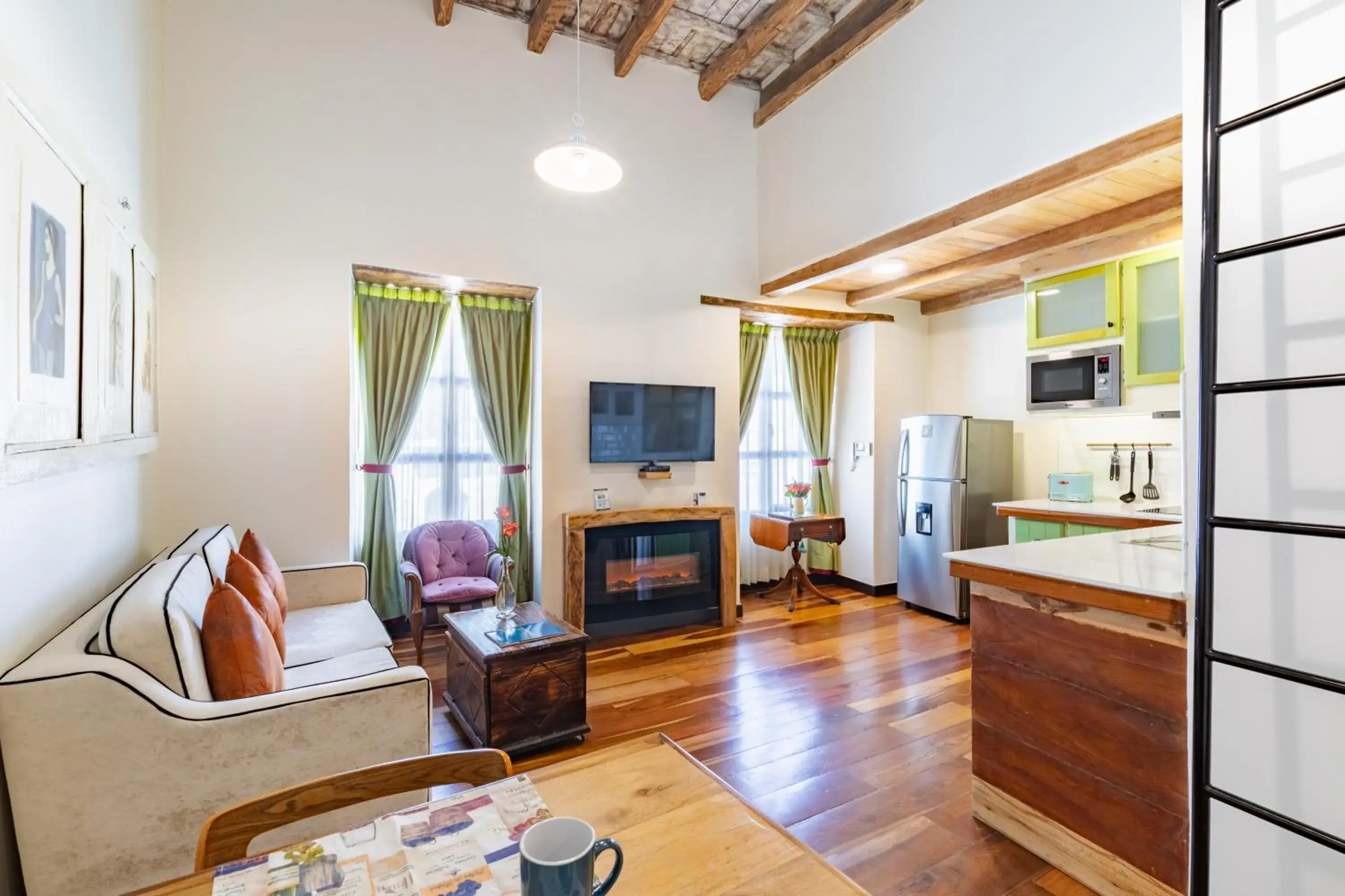 Kitchen or kitchenette in Old Town Quito Suites, Heritage Hotel, Historic center Kitchen or kitchenette in Old Town Quito Suites, Heritage Hotel, Historic center