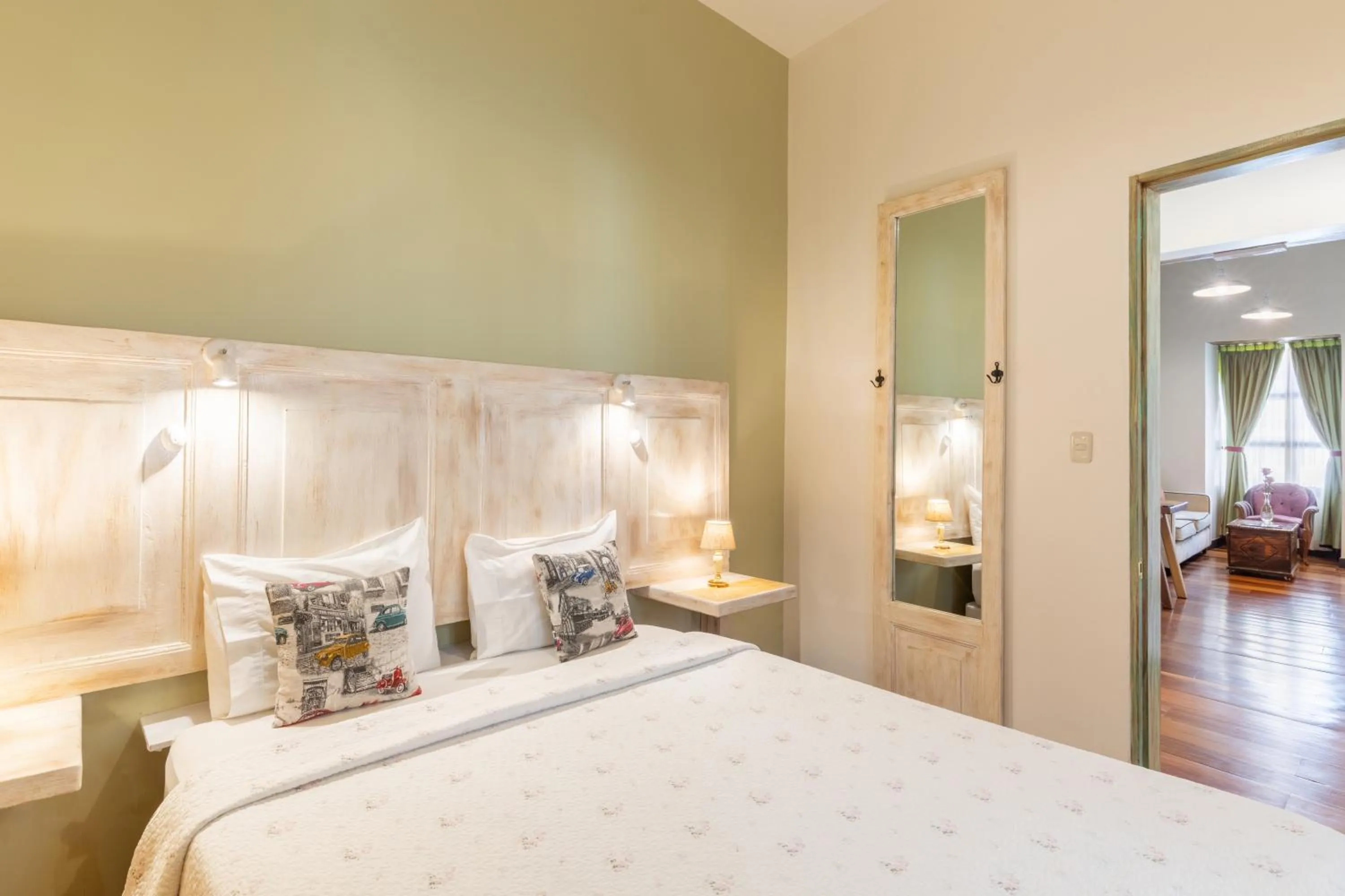 Bed in Old Town Quito Suites, Heritage Hotel, Historic center