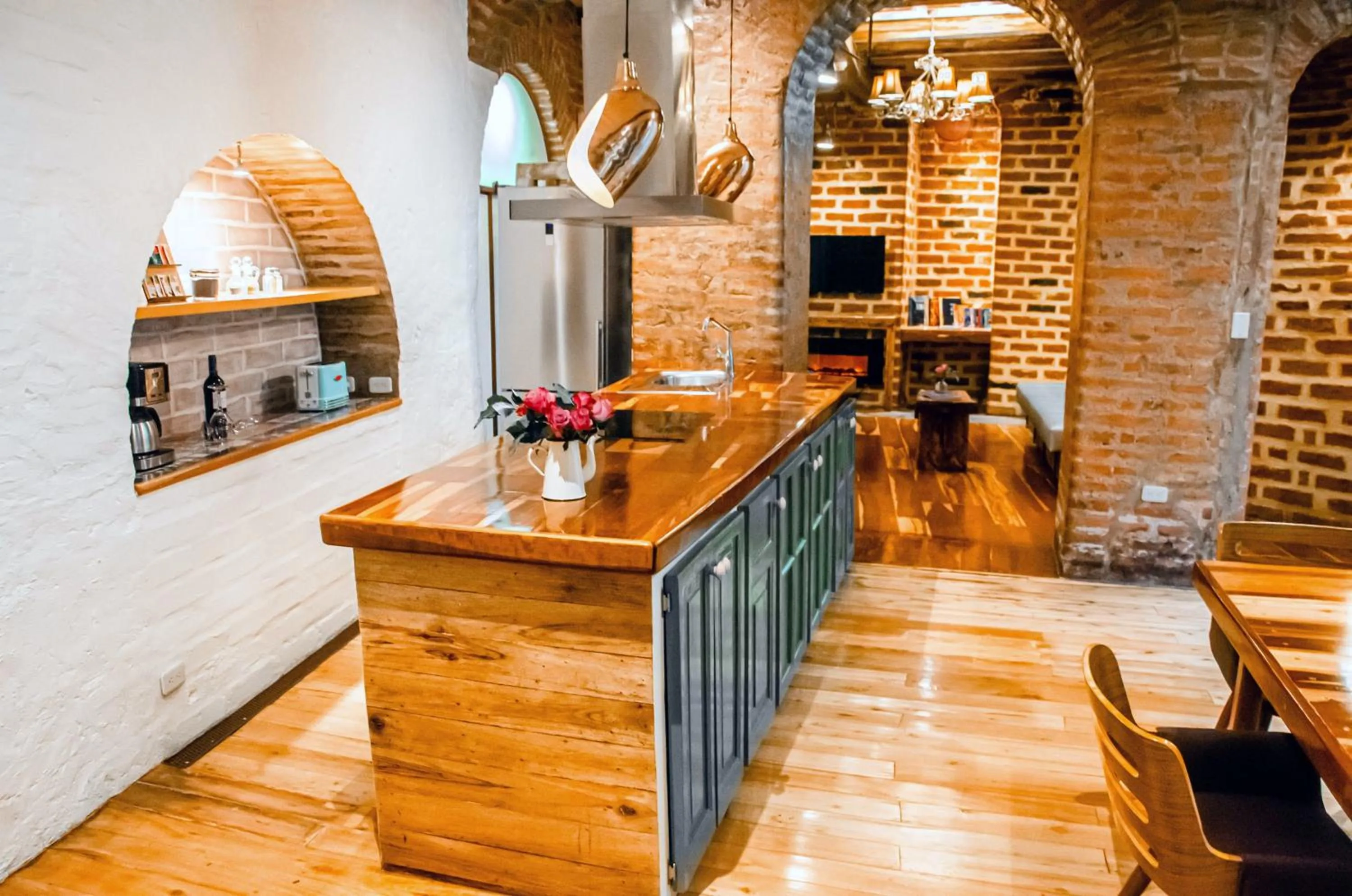 Dining area in Old Town Quito Suites, Heritage Boutique Hotel, Where Every Detail Tells a Story