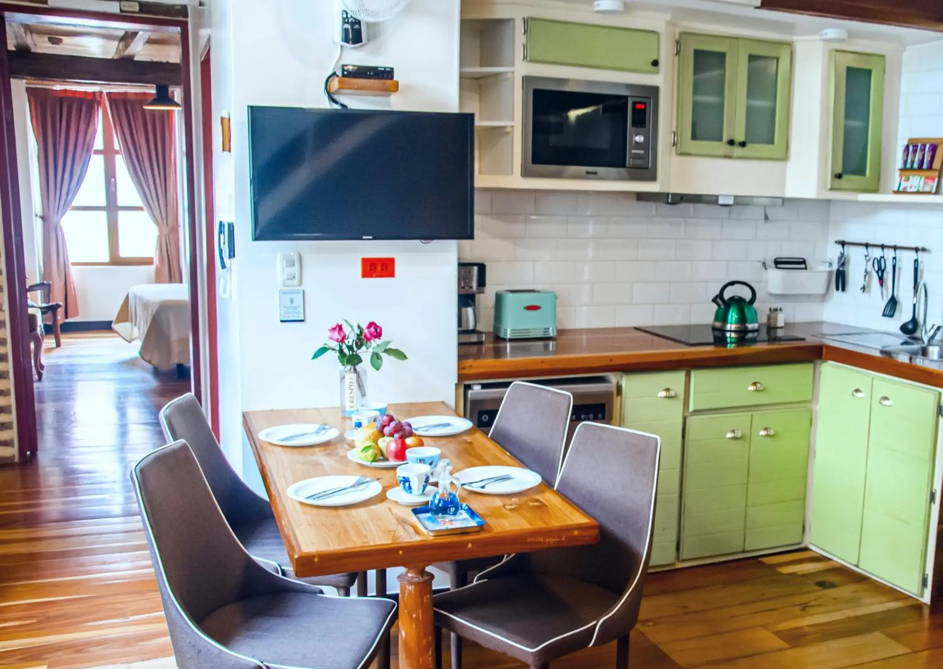 Restaurant/places to eat in Old Town Quito Suites, Heritage Boutique Hotel, Where Every Detail Tells a Story Restaurant/places to eat in Old Town Quito Suites, Heritage Boutique Hotel, Where Every Detail Tells a Story