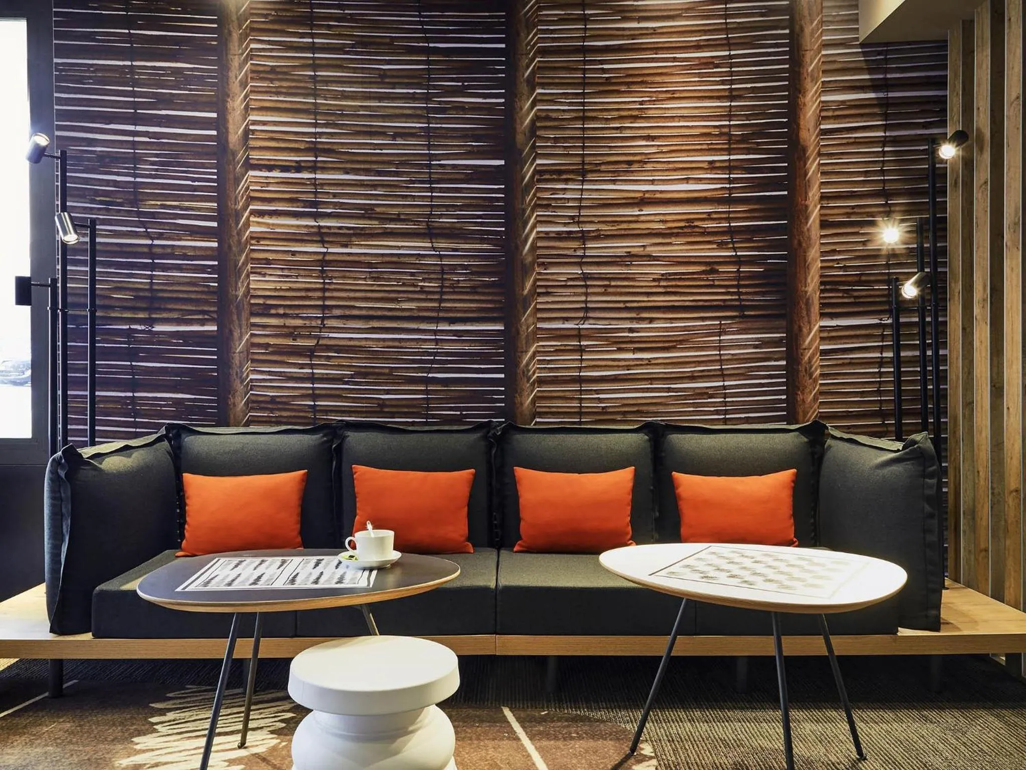 Lounge or bar in ibis Toulon La Seyne sur Mer