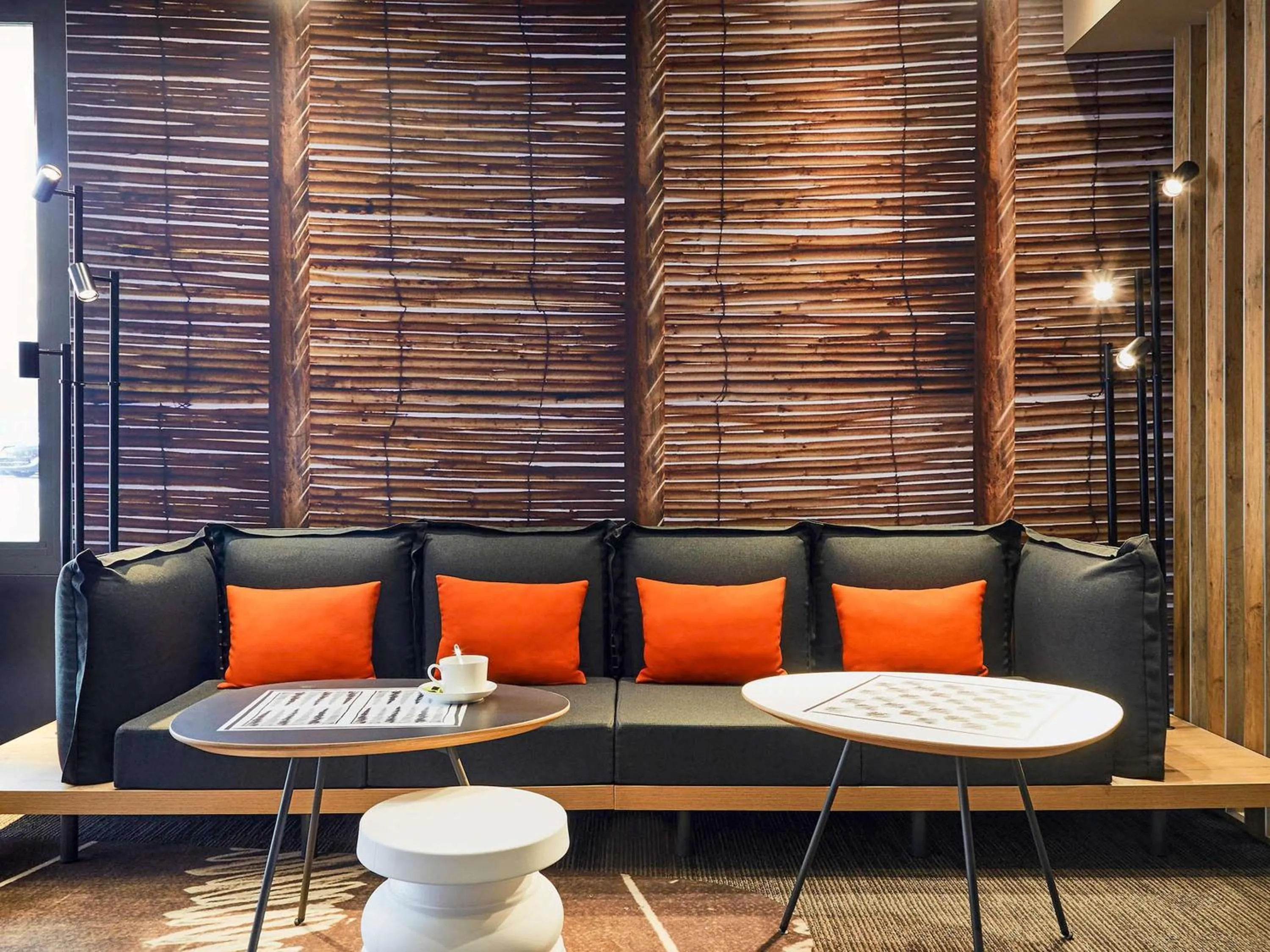 Lounge or bar in ibis Toulon La Seyne sur Mer