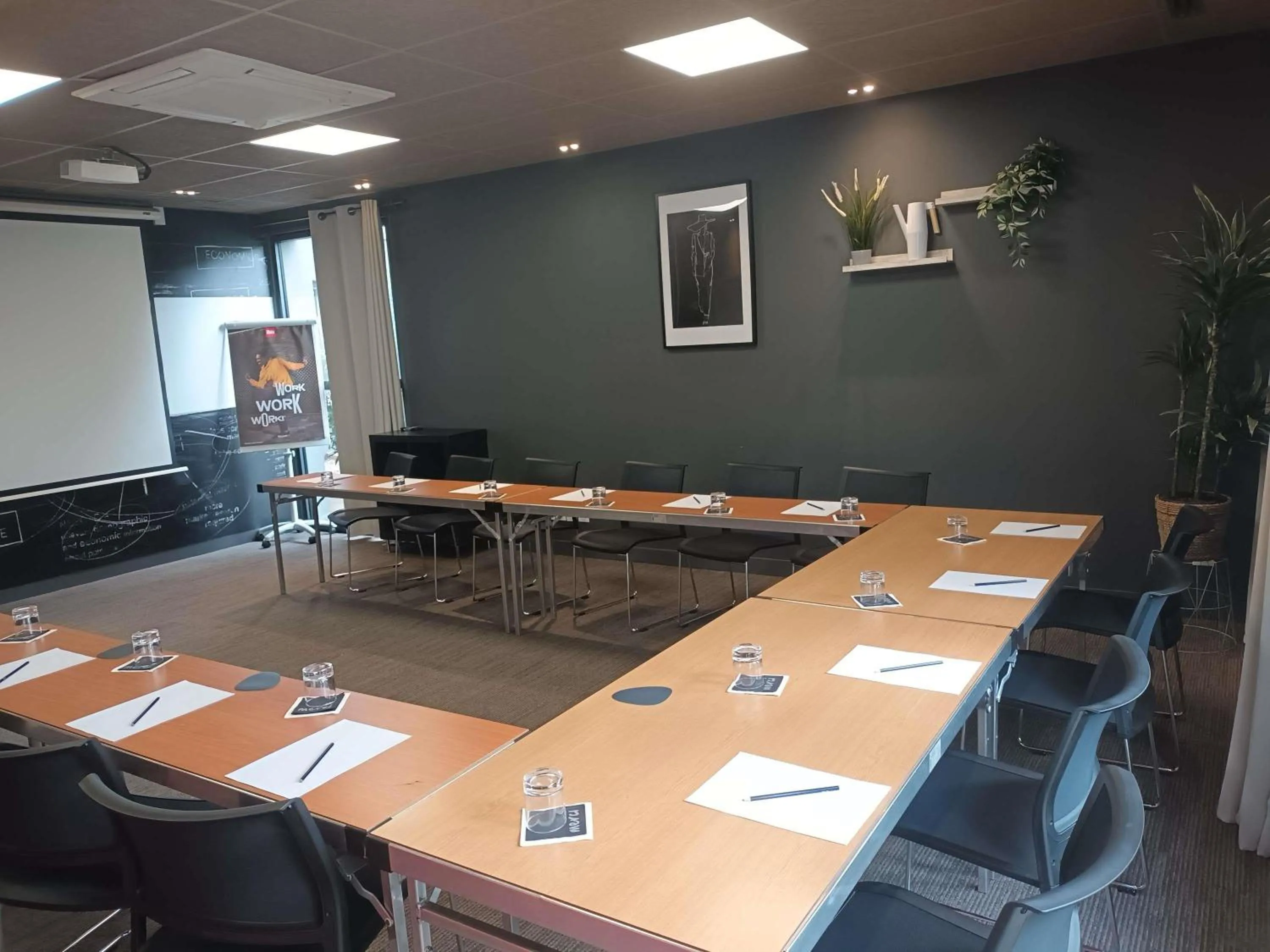 Meeting/conference room in ibis Toulon La Seyne sur Mer