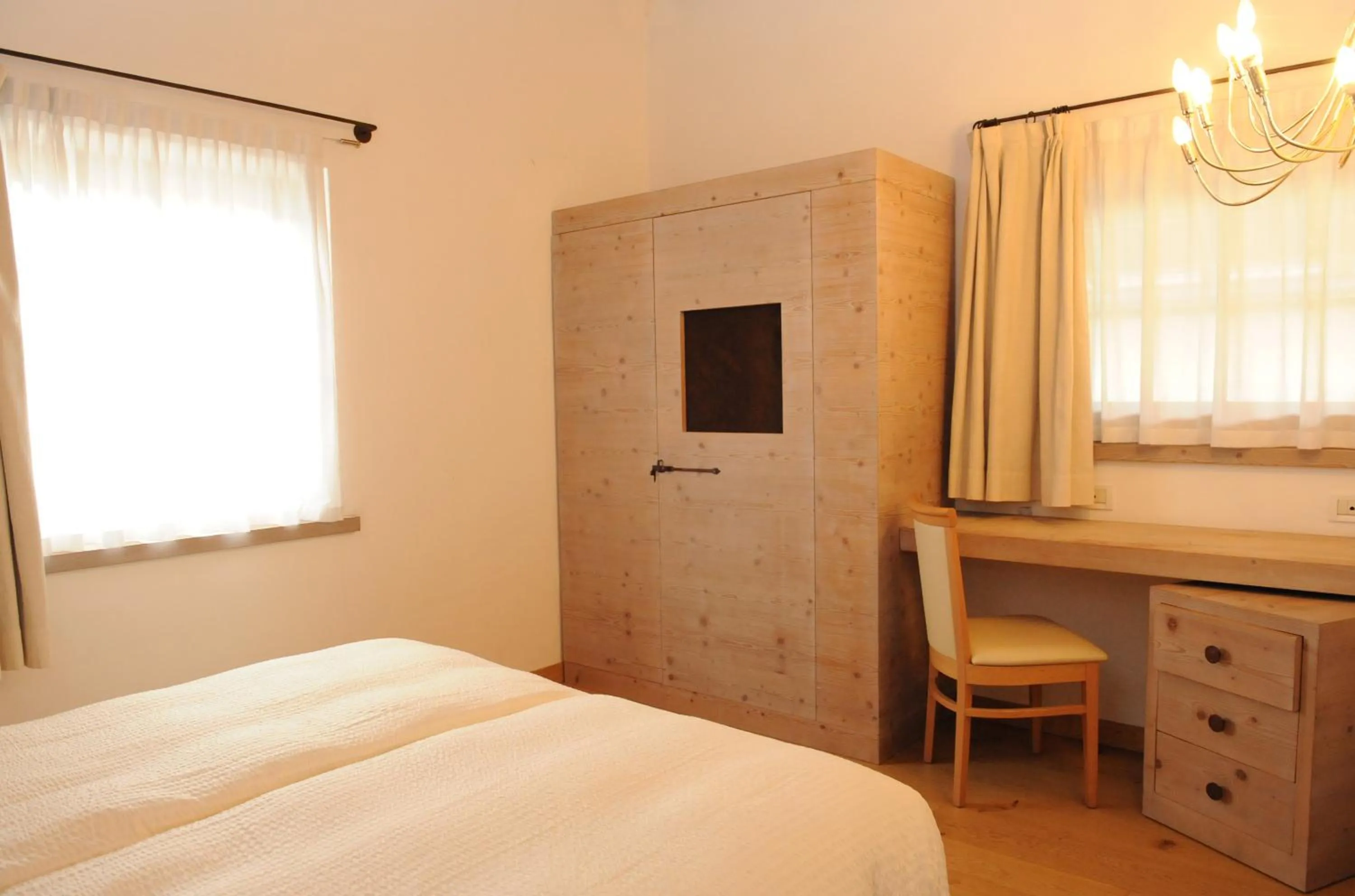 Bedroom, Bed in Chalet C'Est La Vie