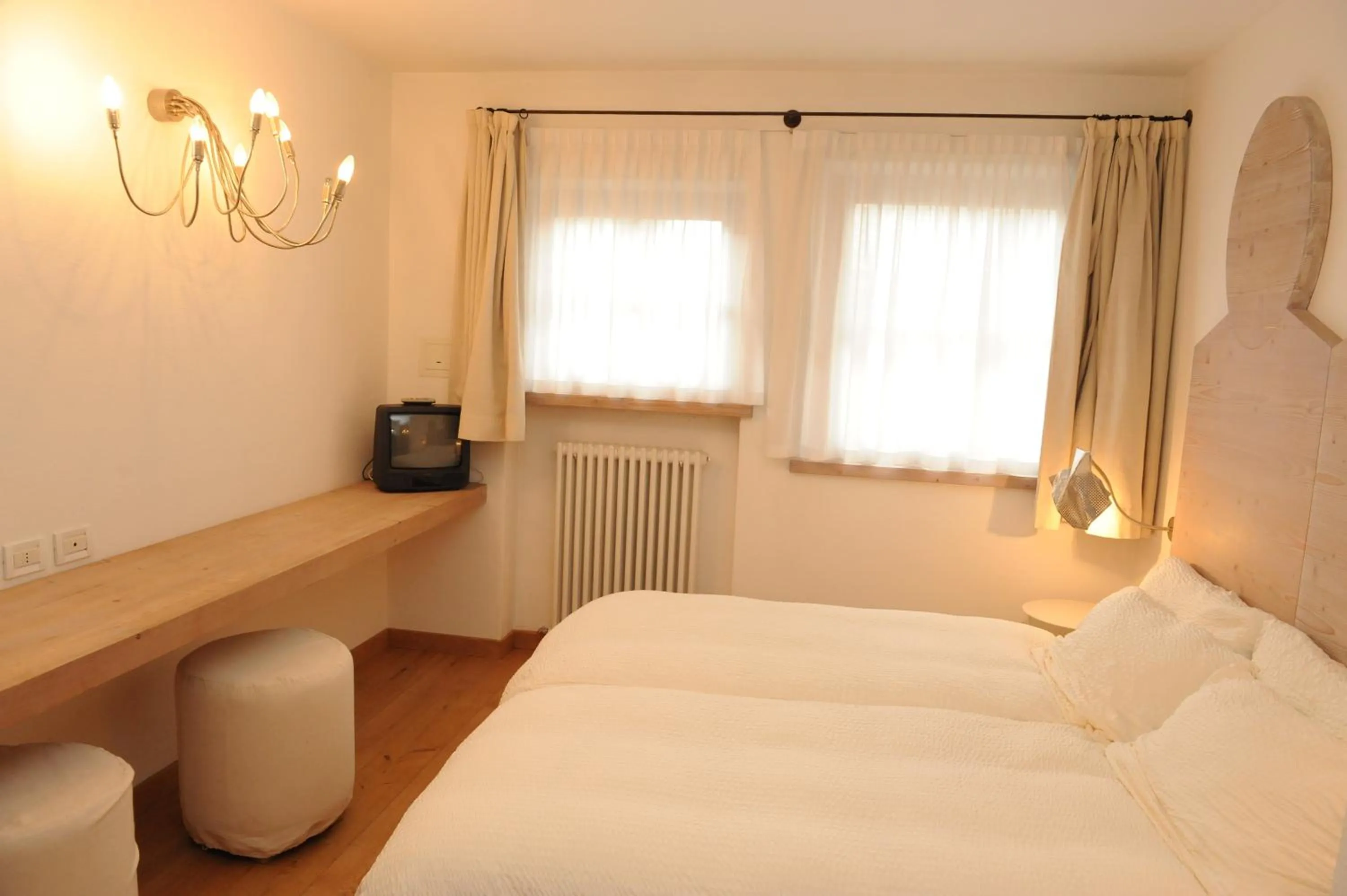 Bedroom, Bed in Chalet C'Est La Vie