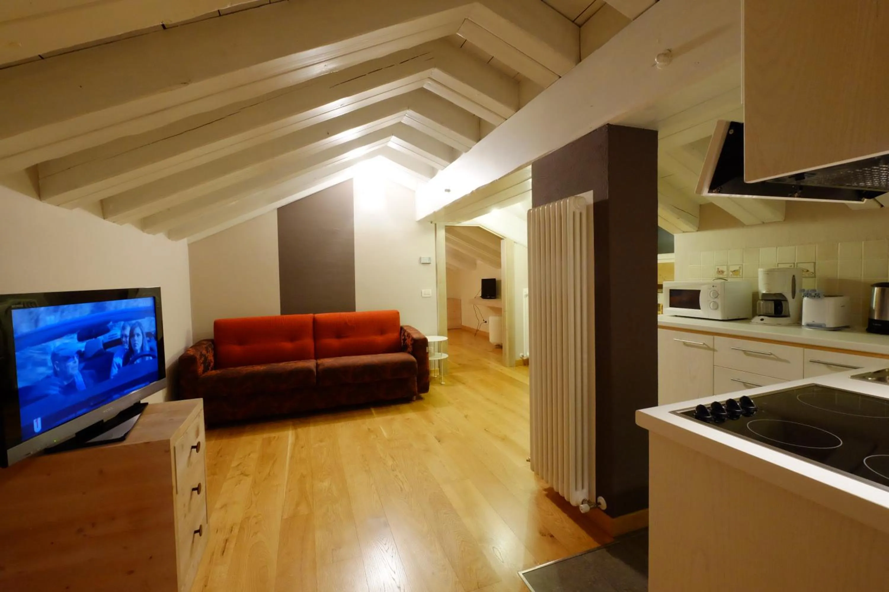 Kitchen or kitchenette in Chalet C'Est La Vie