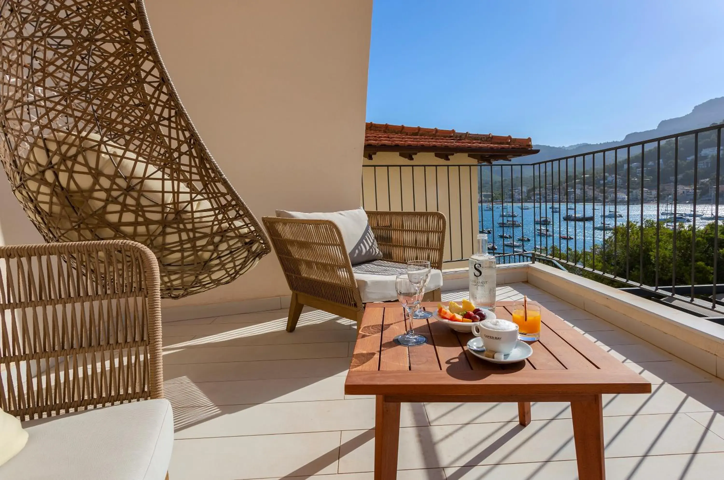 Deluxe Double Room in Pure Salt Port de Sóller Deluxe Double Room in Pure Salt Port de Sóller