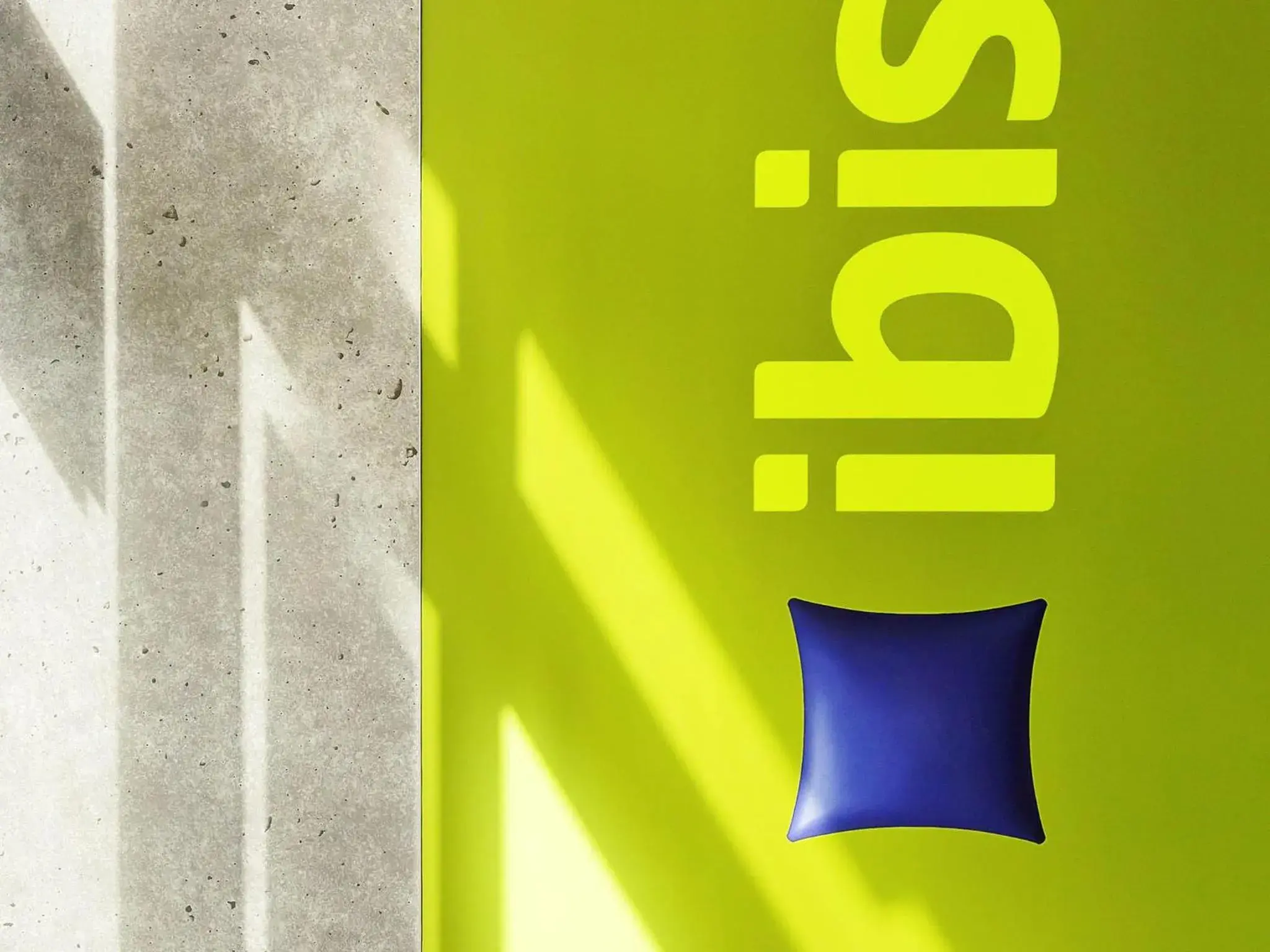 Property building in Ibis Budget Saint Malo Centre Property building in Ibis Budget Saint Malo Centre