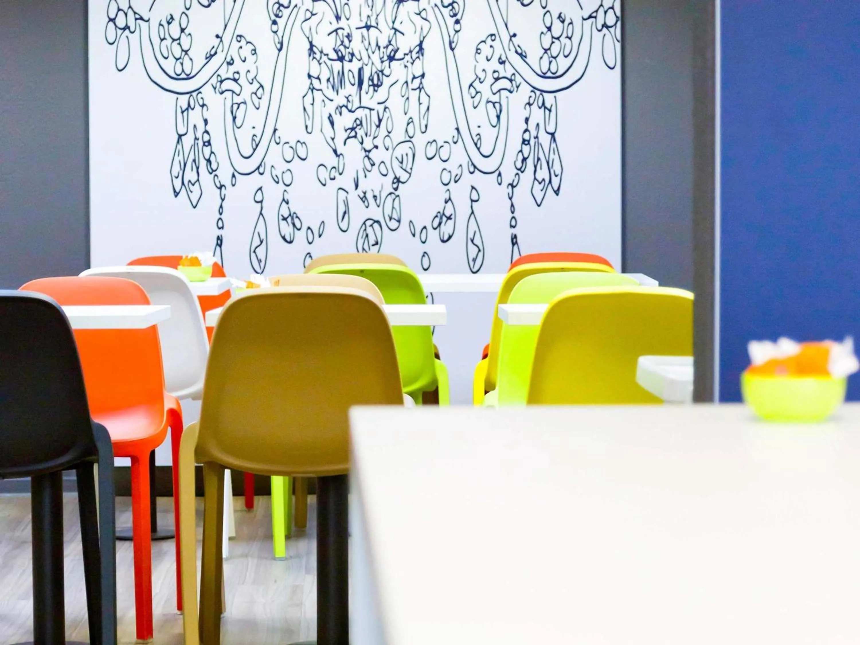 Breakfast in Ibis Budget Saint Malo Centre