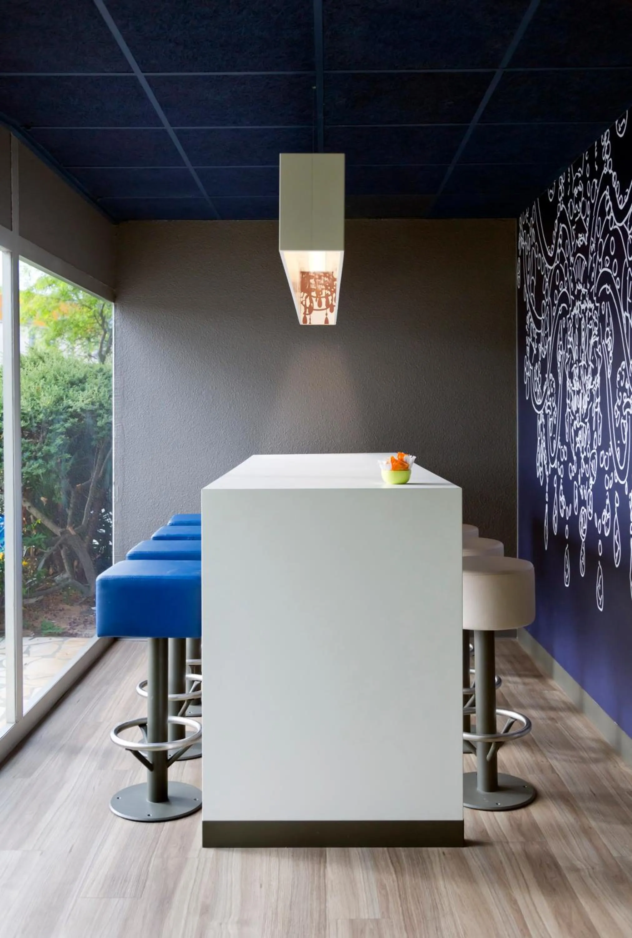 Restaurant/places to eat in Ibis Budget Saint Malo Centre